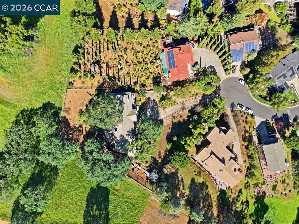 Detail Gallery Image 33 of 40 For 5795 Lewis Way, Concord,  CA 94521 - 4 Beds | 2 Baths