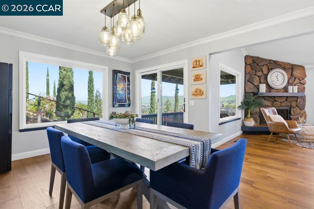 Detail Gallery Image 10 of 40 For 5795 Lewis Way, Concord,  CA 94521 - 4 Beds | 2 Baths