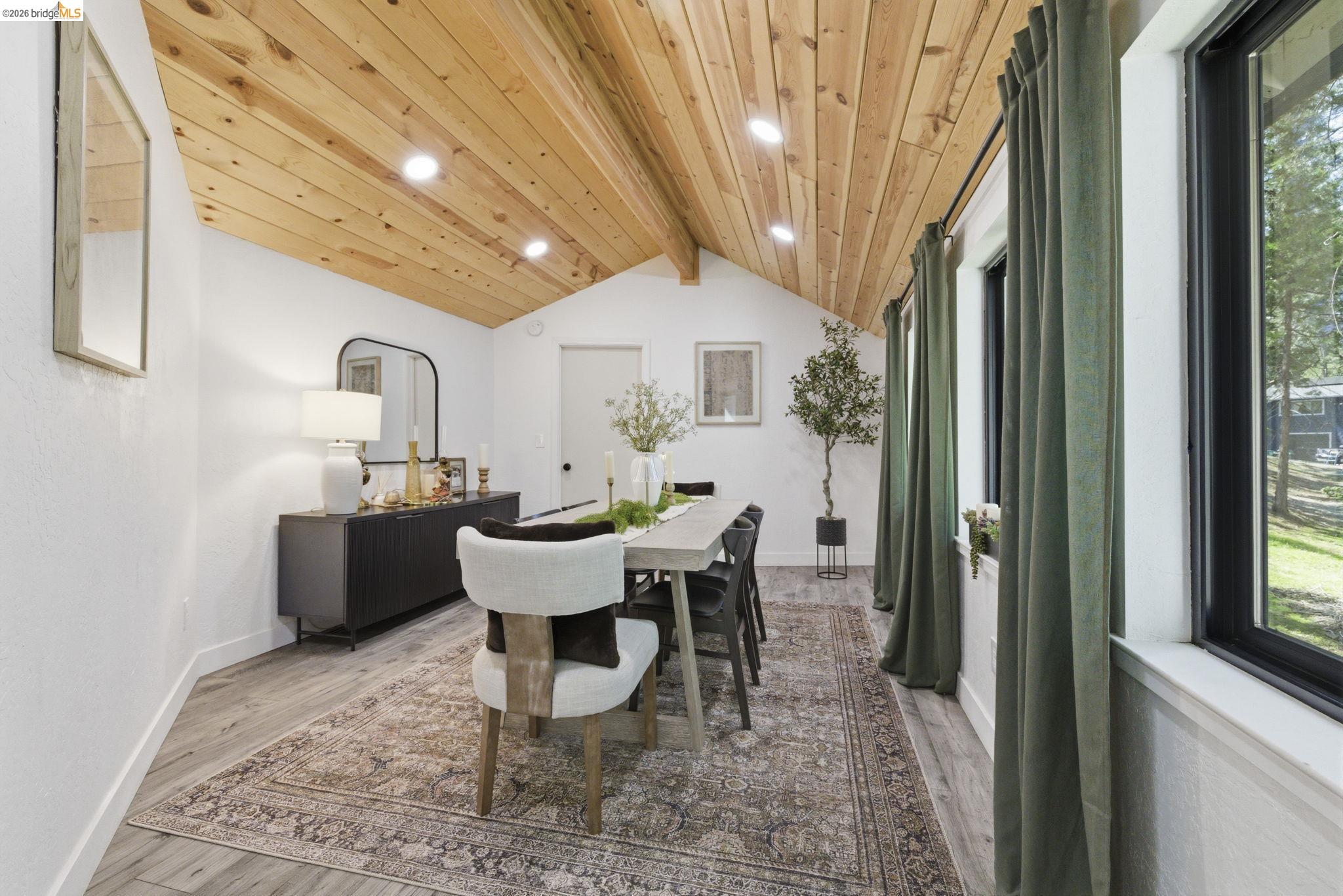 Detail Gallery Image 12 of 40 For 19565 Wanita Ln, Twain Harte,  CA 95383 - 3 Beds | 2 Baths