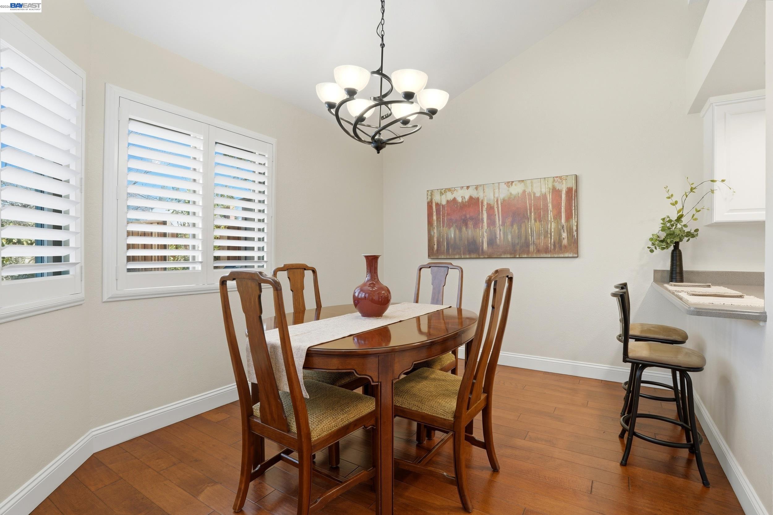 Photo #7: 41127418 Listing: Photo #7