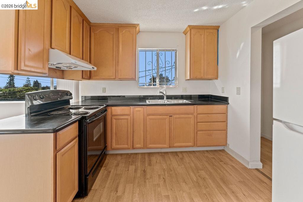 Detail Gallery Image 25 of 33 For 3601 Lincoln Ave, Oakland,  CA 94602 - – Beds | – Baths