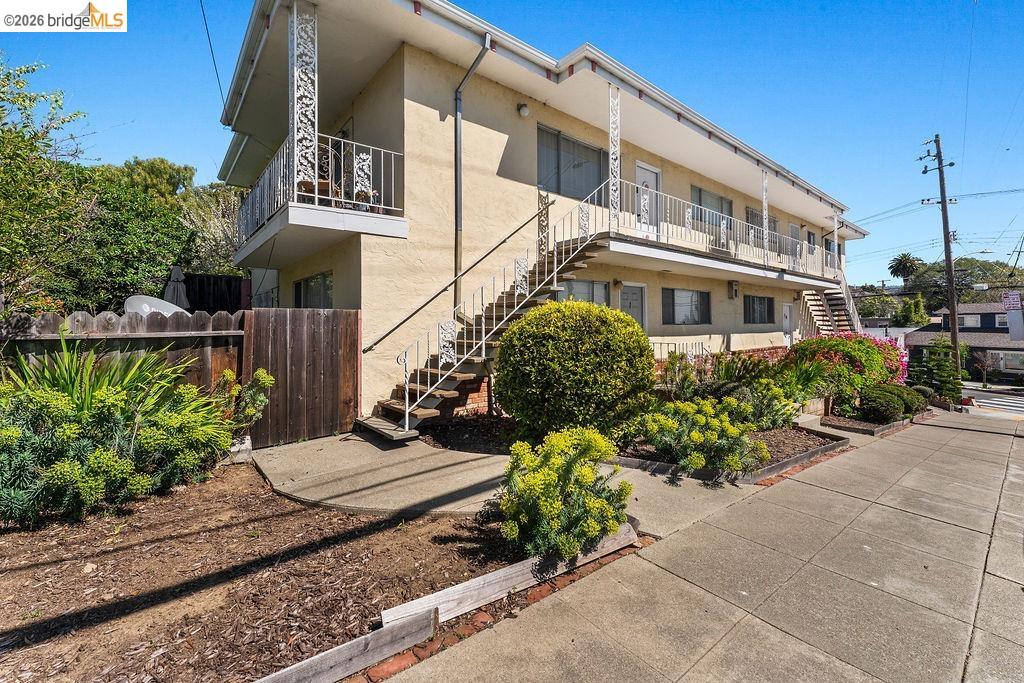 Detail Gallery Image 5 of 33 For 3601 Lincoln Ave, Oakland,  CA 94602 - – Beds | – Baths