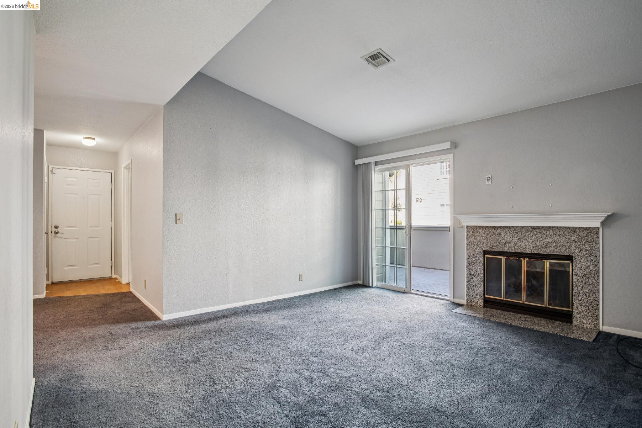 Photo #9: 41127423 Listing: Photo #9