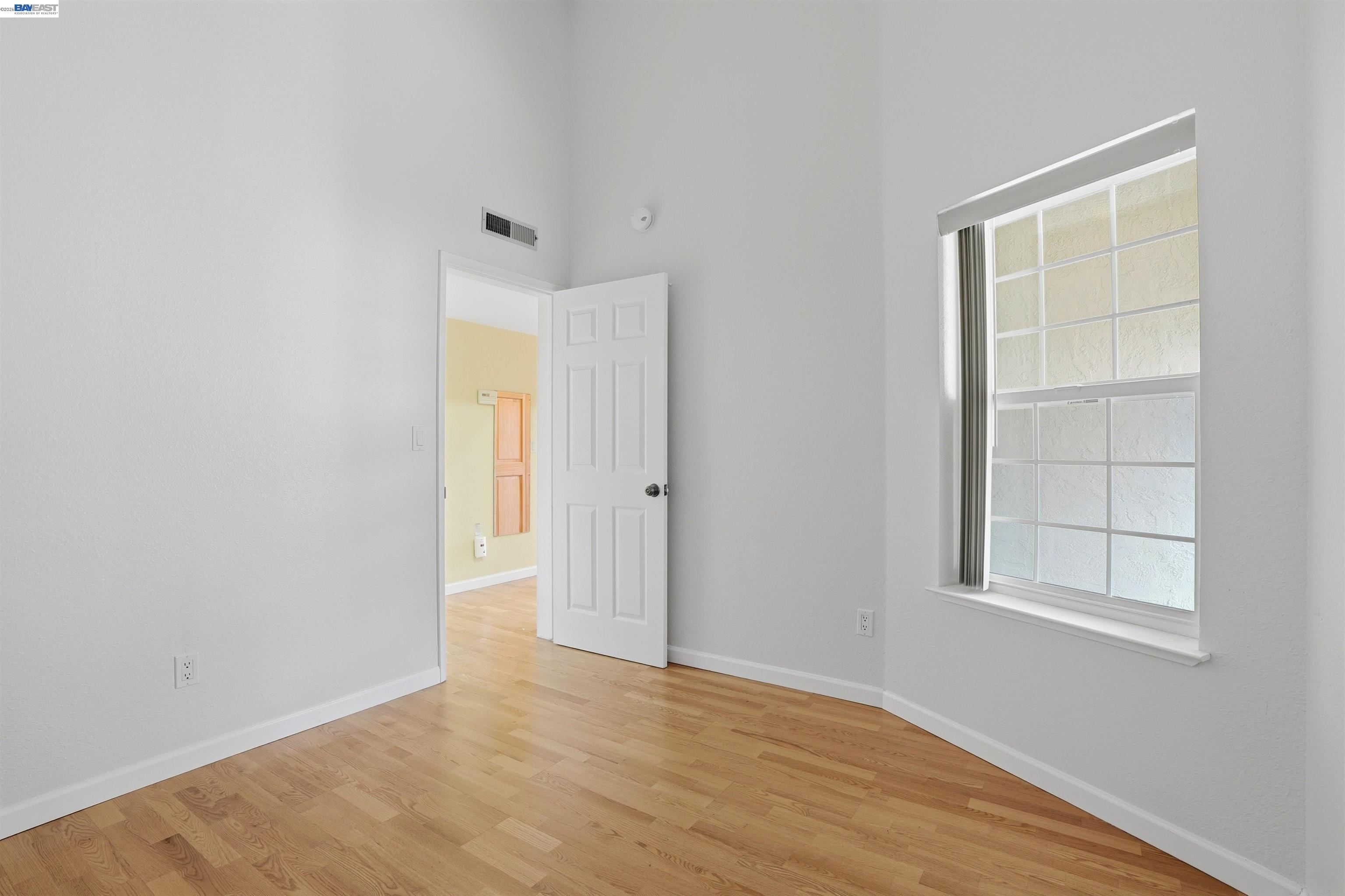 Detail Gallery Image 25 of 48 For 685 Palomino Dr #D,  Pleasanton,  CA 94566 - 2 Beds | 2 Baths