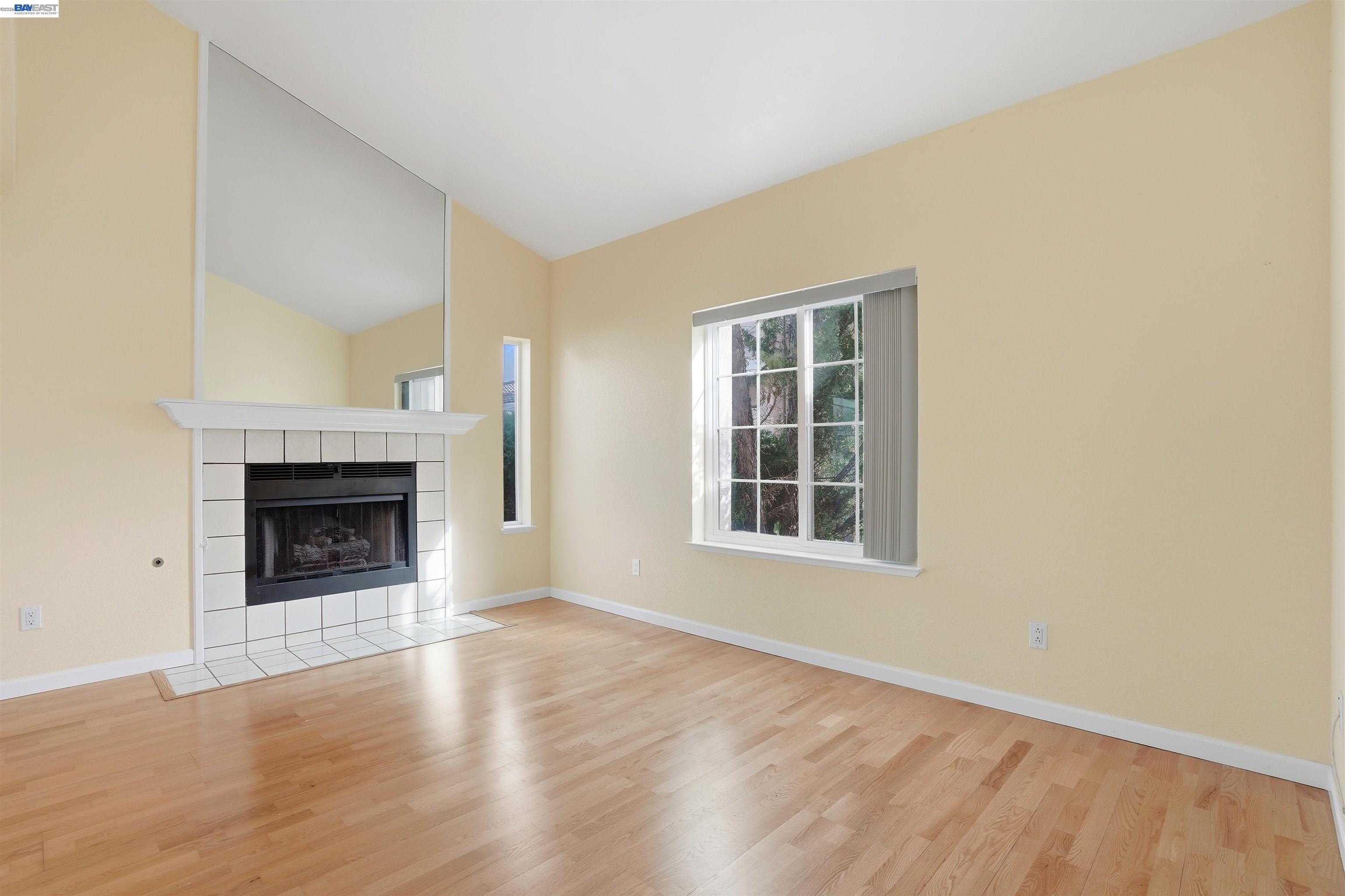 Detail Gallery Image 5 of 48 For 685 Palomino Dr #D,  Pleasanton,  CA 94566 - 2 Beds | 2 Baths