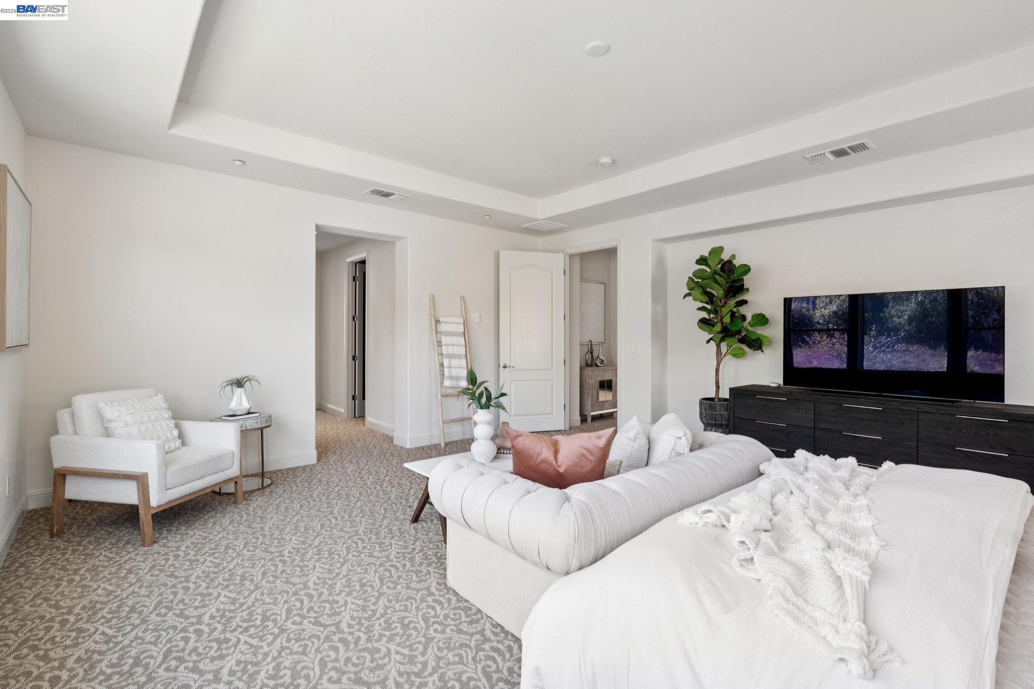 Detail Gallery Image 23 of 57 For 130 Arundel Dr, Hayward,  CA 94542 - 4 Beds | 3/1 Baths