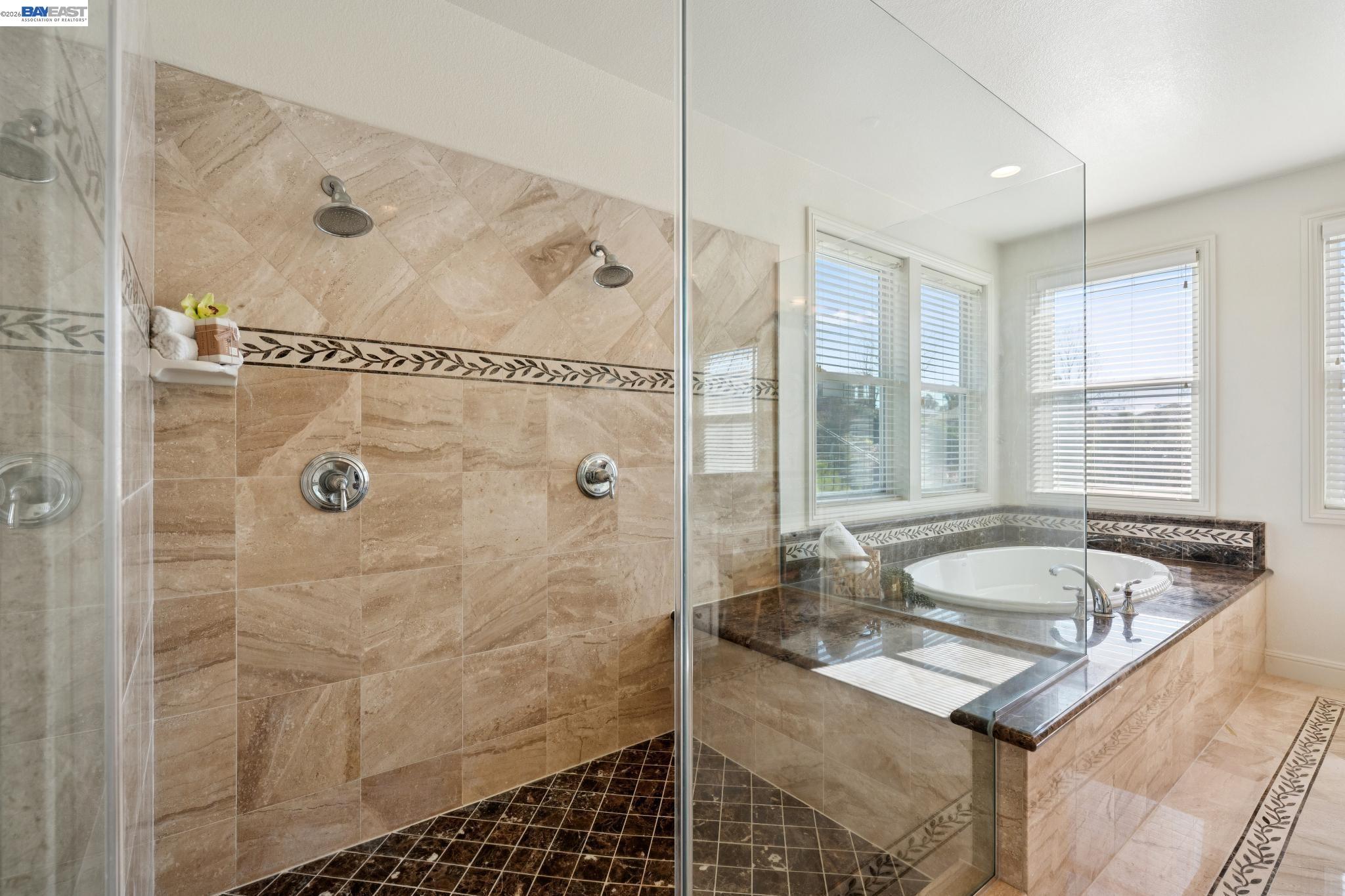 Detail Gallery Image 26 of 57 For 130 Arundel Dr, Hayward,  CA 94542 - 4 Beds | 3/1 Baths