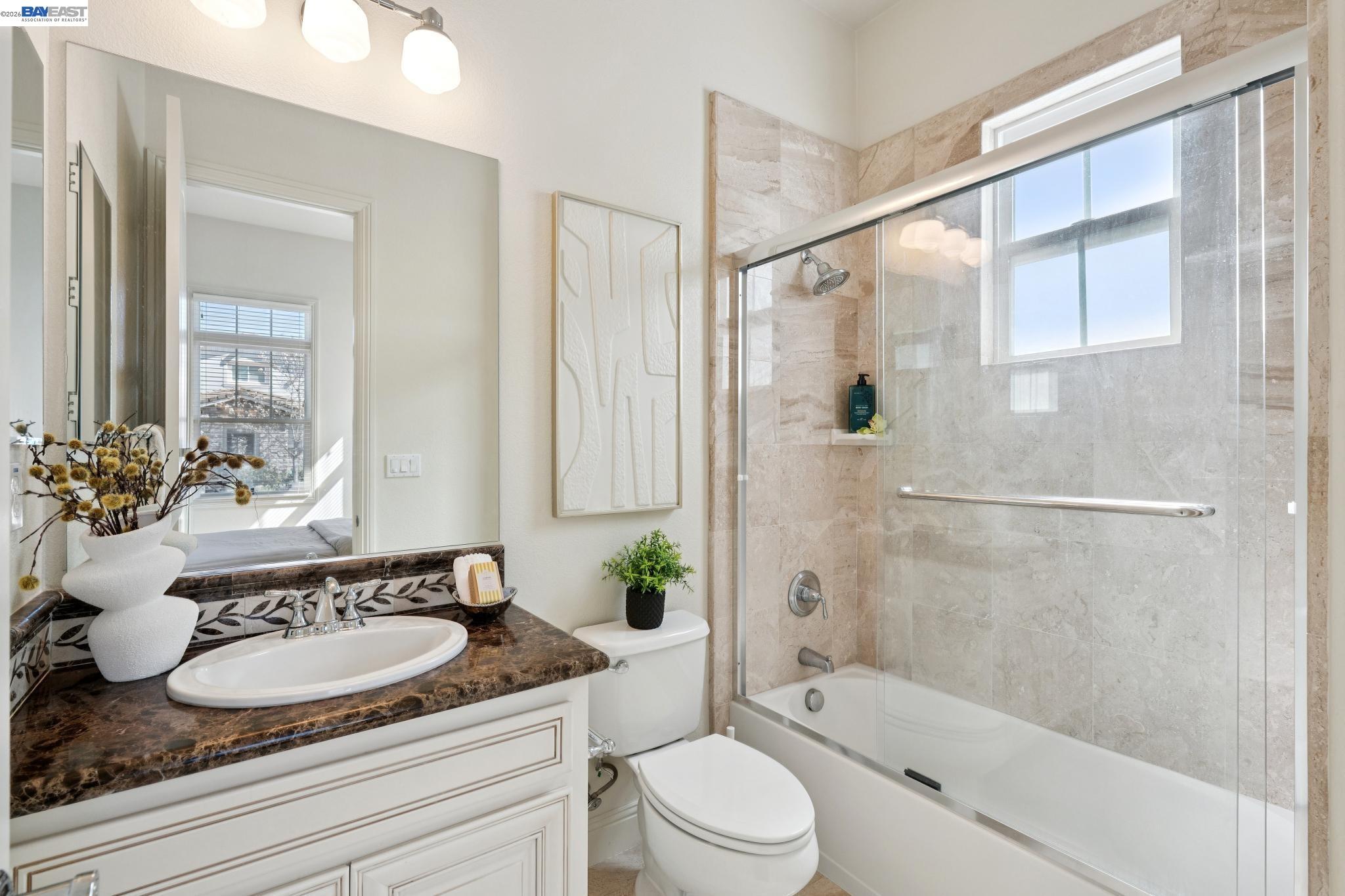 Detail Gallery Image 29 of 57 For 130 Arundel Dr, Hayward,  CA 94542 - 4 Beds | 3/1 Baths