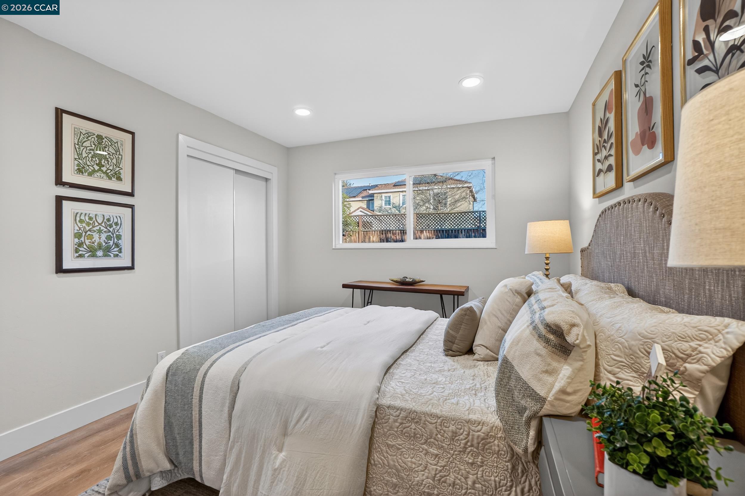 Detail Gallery Image 31 of 42 For 1590 Laverne Way, Concord,  CA 94521 - 3 Beds | 2 Baths