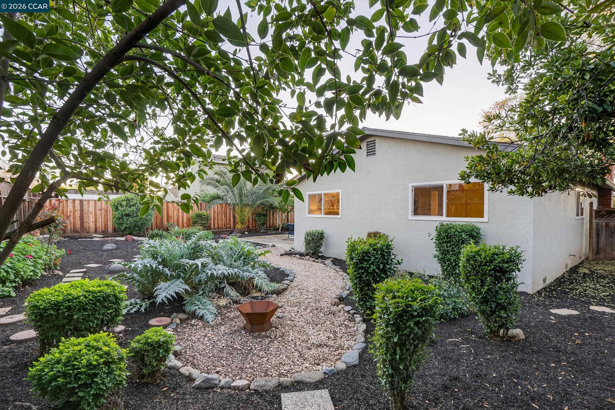 Detail Gallery Image 40 of 42 For 1590 Laverne Way, Concord,  CA 94521 - 3 Beds | 2 Baths