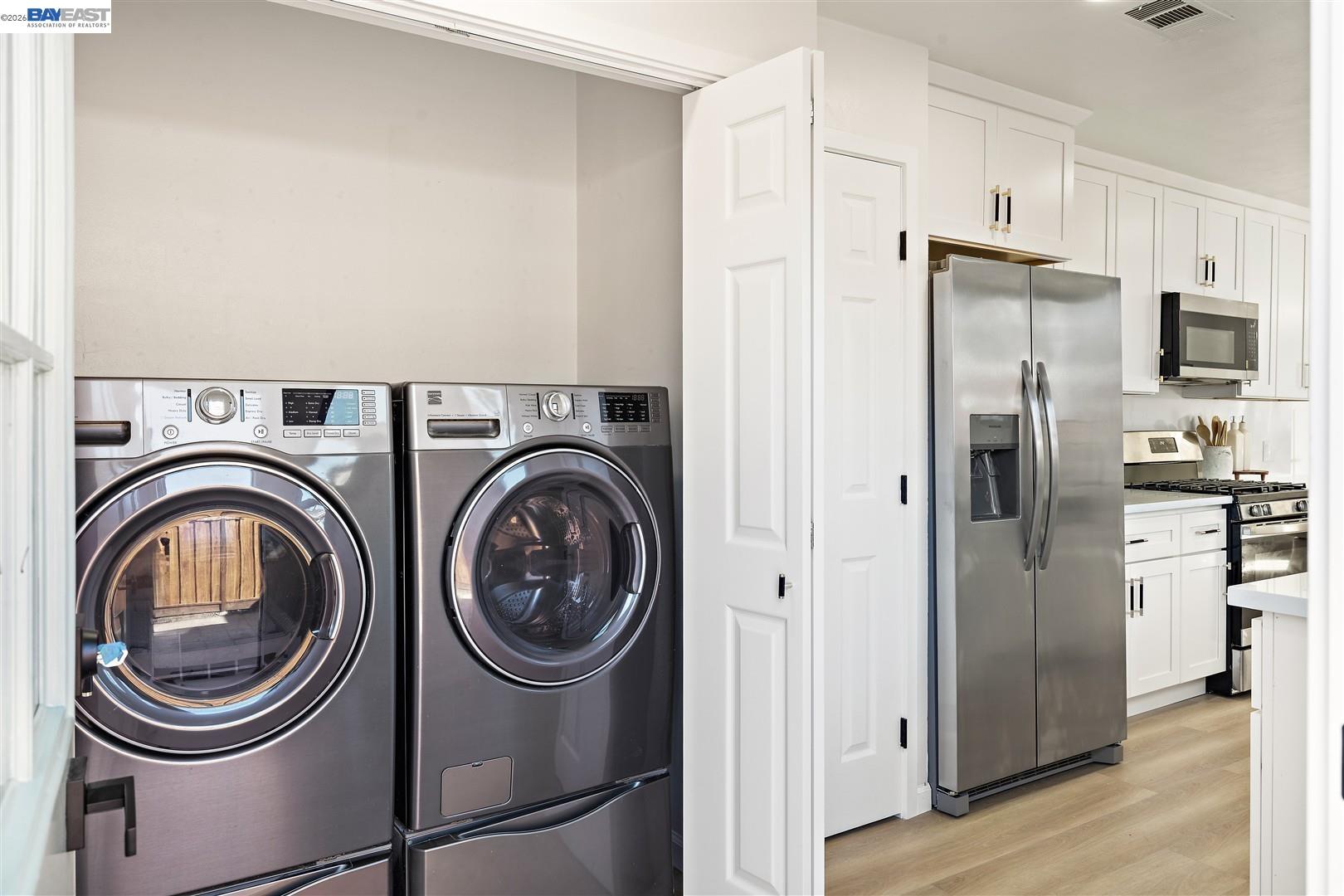 Detail Gallery Image 14 of 47 For 21928 Baywood Ave, Castro Valley,  CA 94546 - 3 Beds | 2/1 Baths