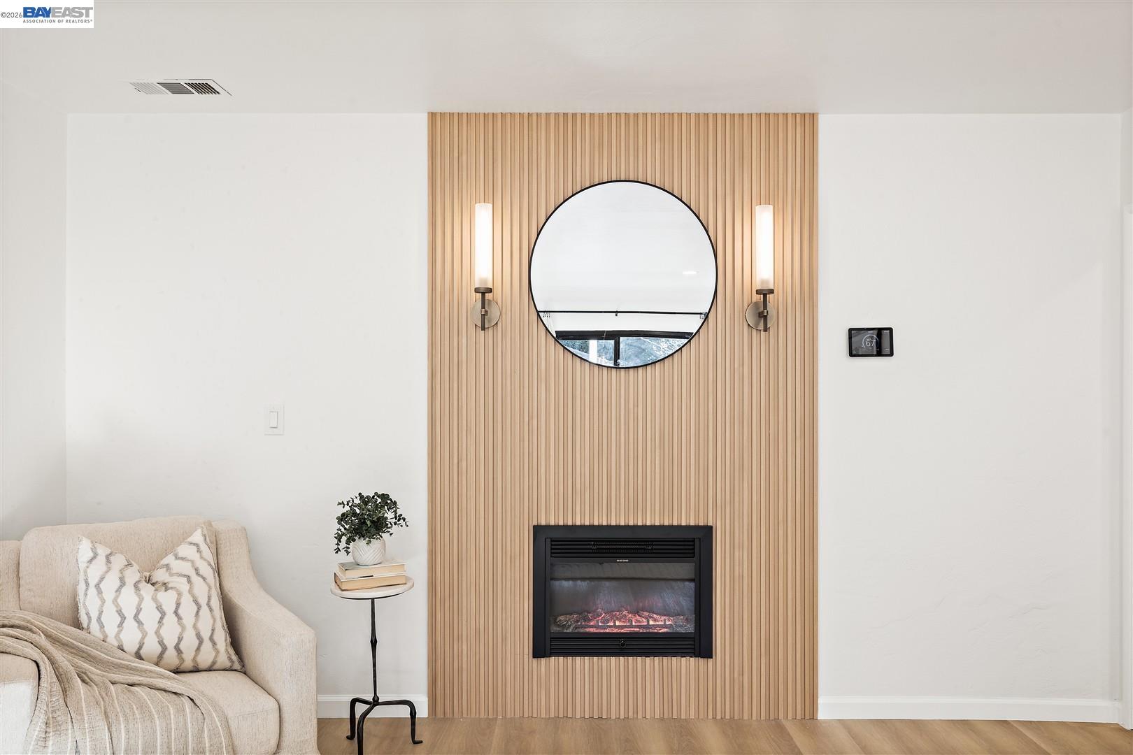 Detail Gallery Image 7 of 47 For 21928 Baywood Ave, Castro Valley,  CA 94546 - 3 Beds | 2/1 Baths