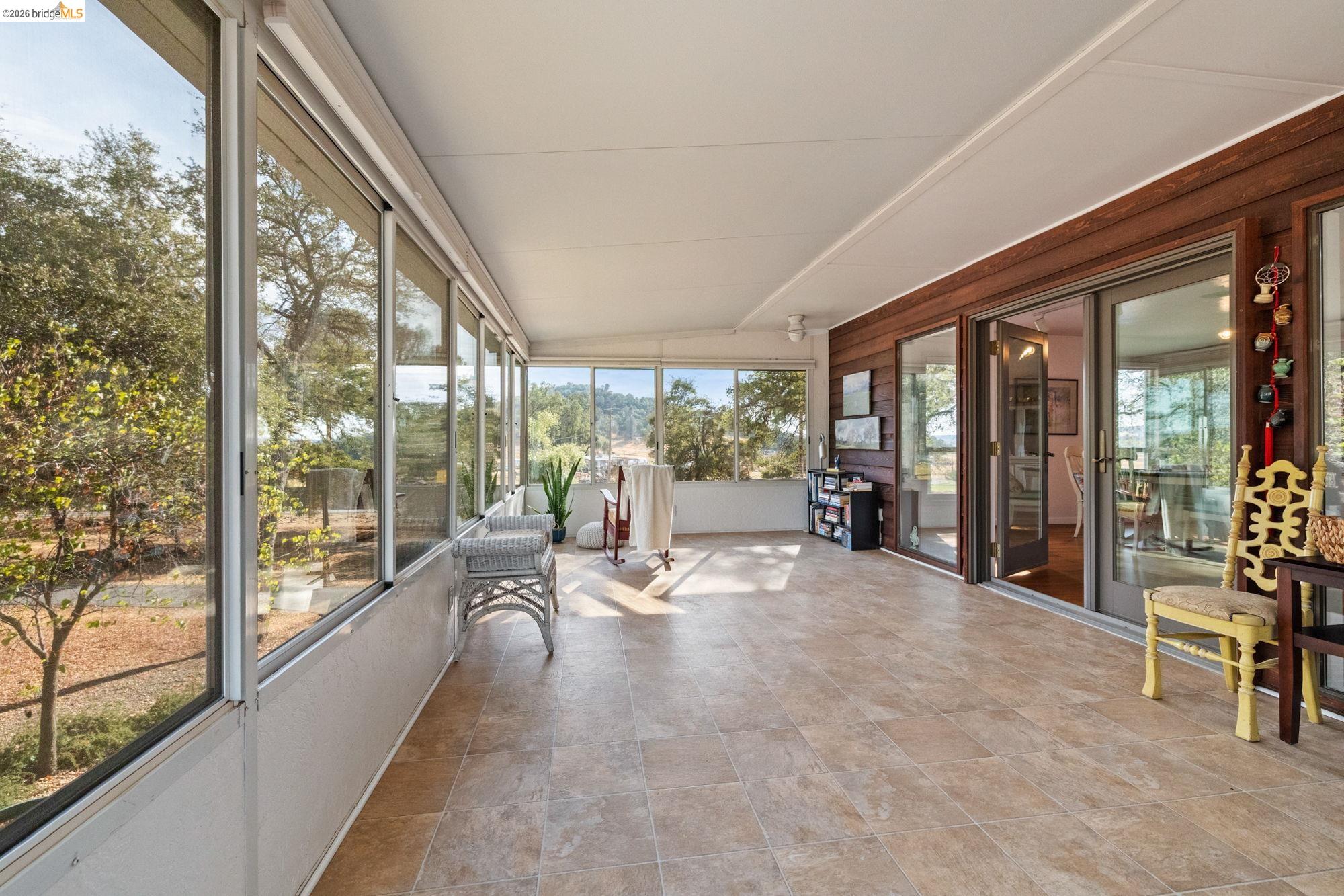 Detail Gallery Image 22 of 53 For 10566 Thistledown, Jamestown,  CA 95327-9532 - 5 Beds | 2 Baths