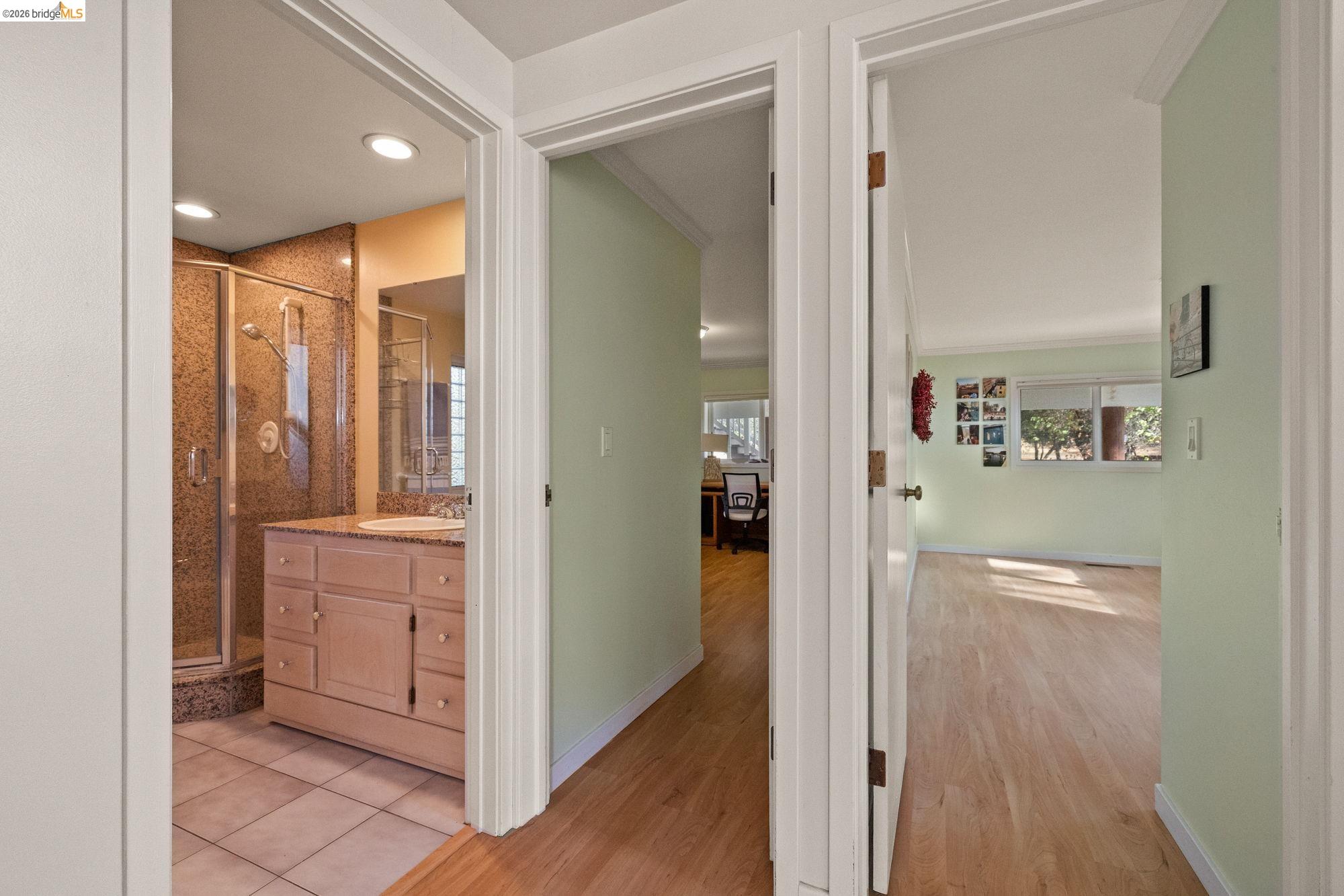 Detail Gallery Image 29 of 53 For 10566 Thistledown, Jamestown,  CA 95327-9532 - 5 Beds | 2 Baths