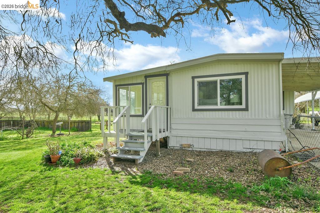 Detail Gallery Image 6 of 39 For 7550 Adams Ave, Valley Springs,  CA 95252 - 3 Beds | 1/1 Baths