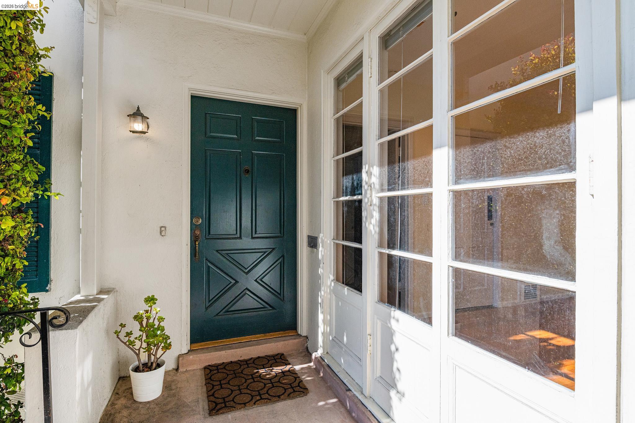 Detail Gallery Image 16 of 50 For 1739 Spruce Street, Berkeley,  CA 94709-1717 - – Beds | – Baths