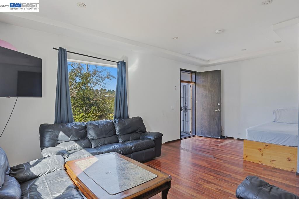 Detail Gallery Image 23 of 38 For 179 Los Ranchitos Rd, San Rafael,  CA 94903 - – Beds | – Baths