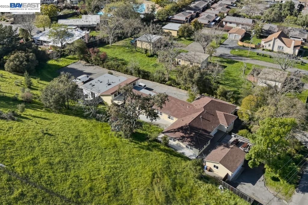 Detail Gallery Image 35 of 38 For 179 Los Ranchitos Rd, San Rafael,  CA 94903 - – Beds | – Baths