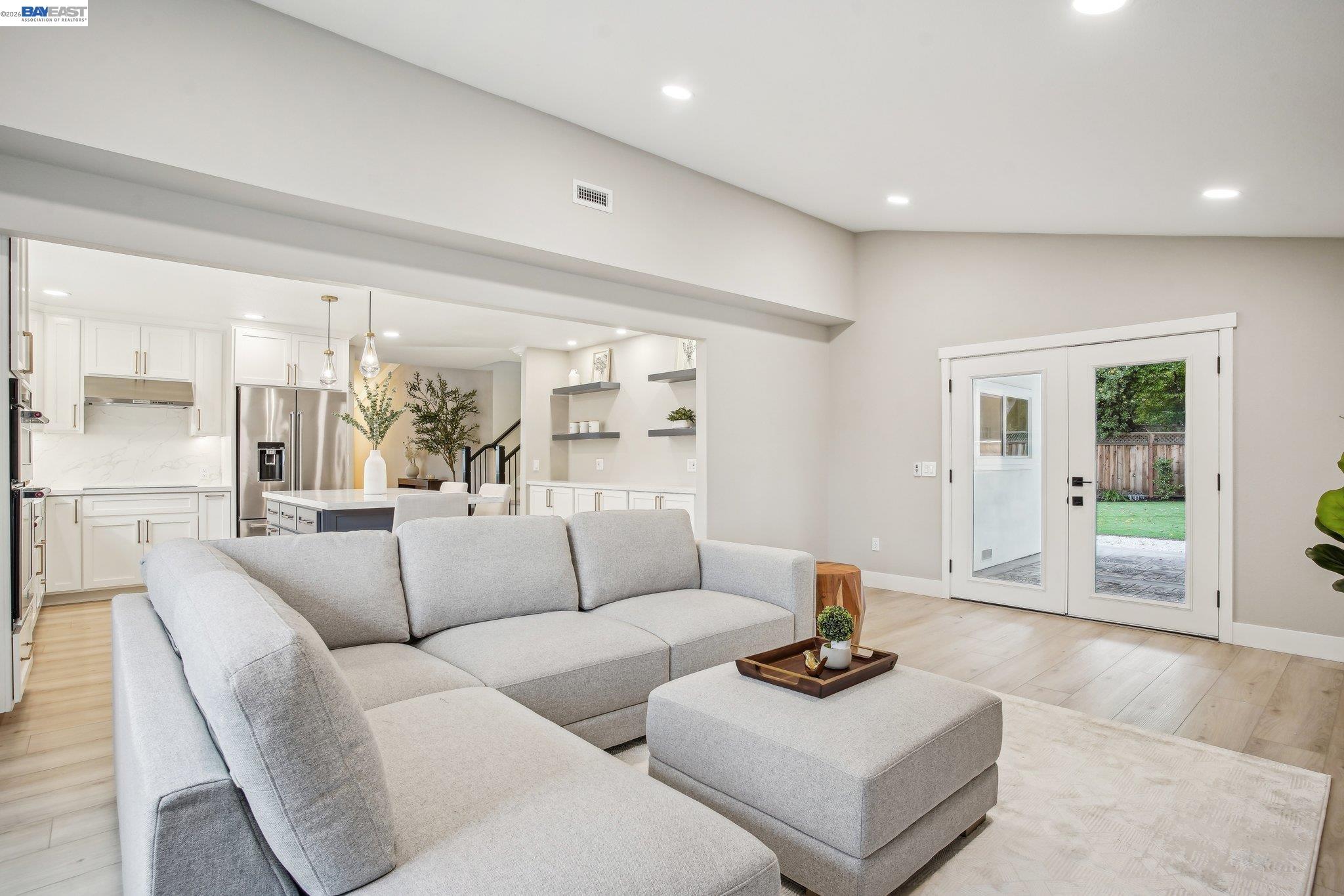 Detail Gallery Image 12 of 43 For 5169 Lillian Ct, Livermore,  CA 94550 - 4 Beds | 2 Baths