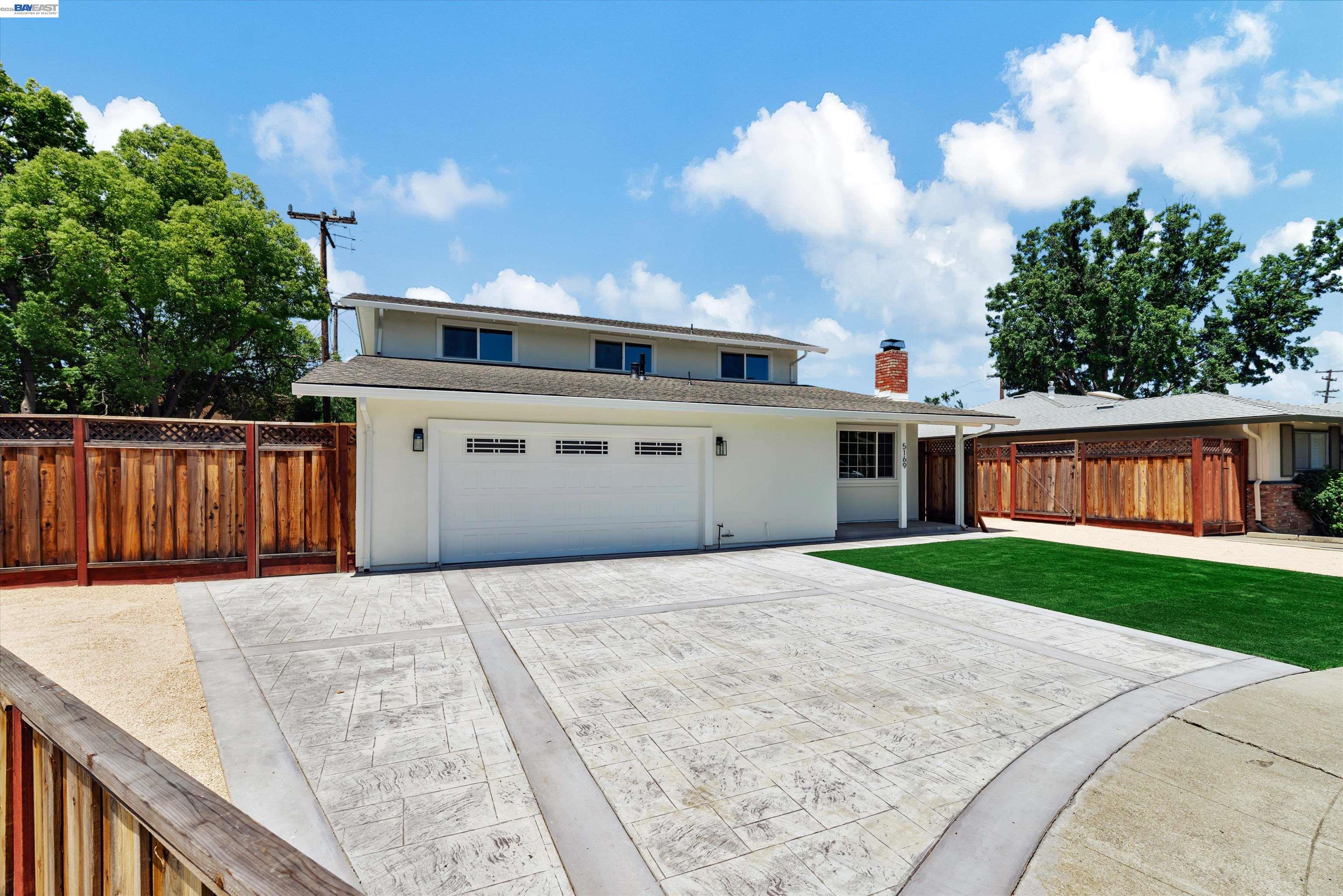 Detail Gallery Image 3 of 43 For 5169 Lillian Ct, Livermore,  CA 94550 - 4 Beds | 2 Baths