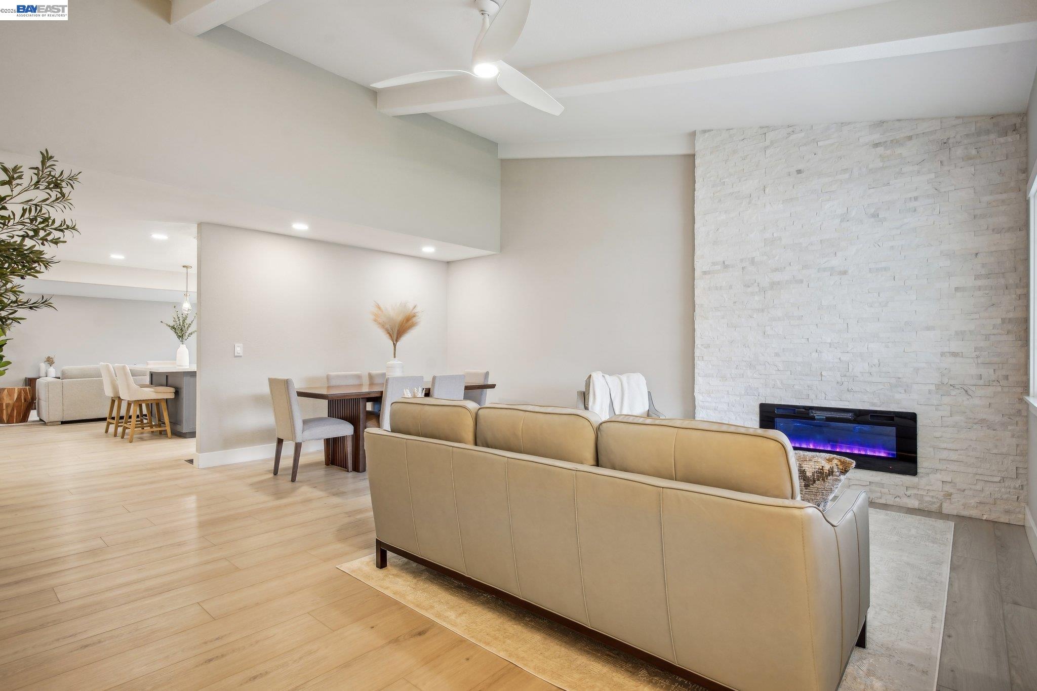 Detail Gallery Image 7 of 43 For 5169 Lillian Ct, Livermore,  CA 94550 - 4 Beds | 2 Baths