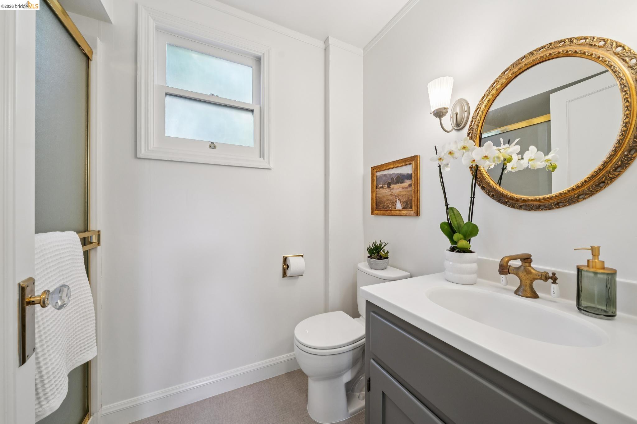 Detail Gallery Image 16 of 52 For 15 Blair Ave, Piedmont,  CA 94611 - 4 Beds | 2 Baths