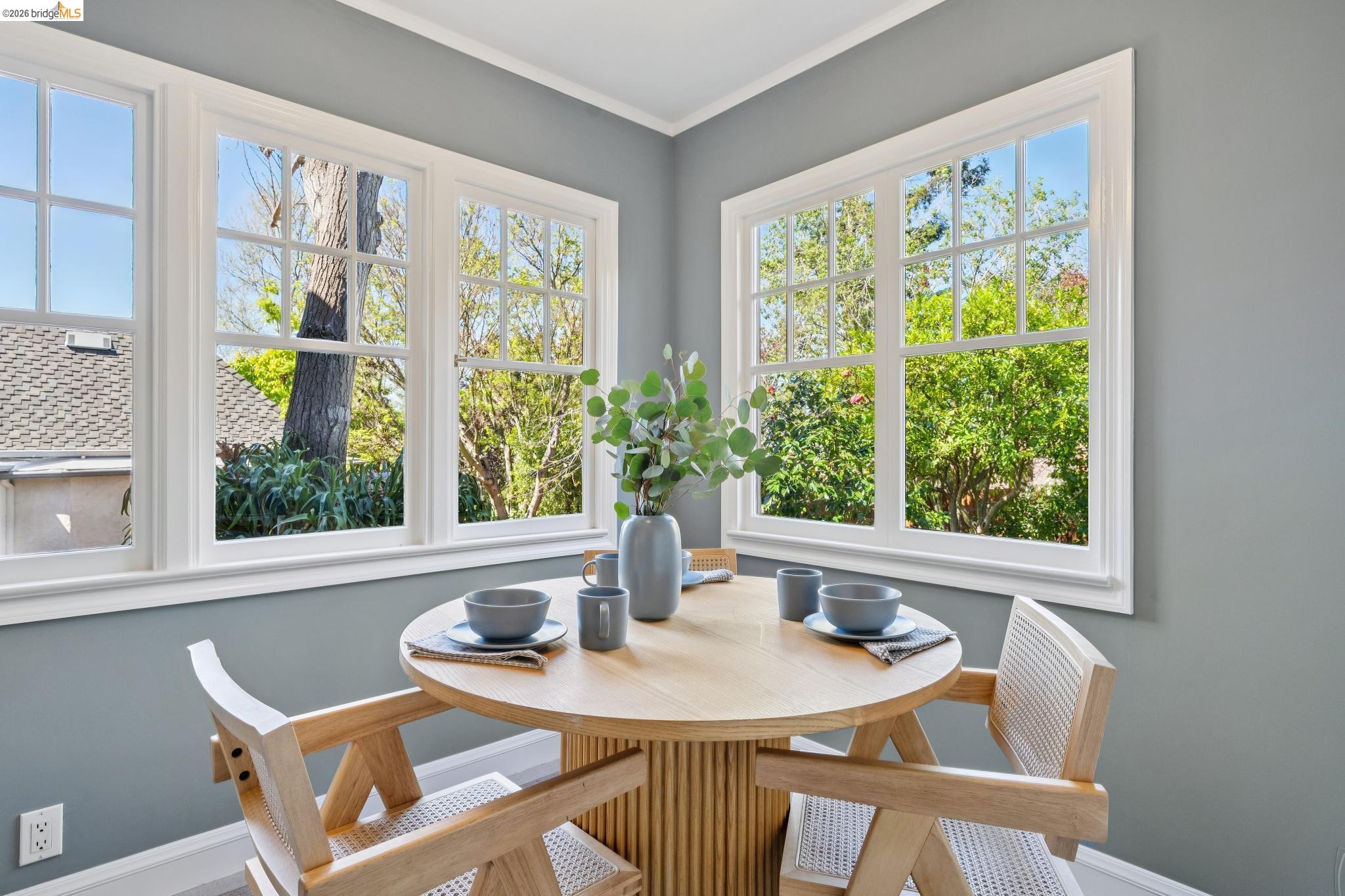 Detail Gallery Image 18 of 52 For 15 Blair Ave, Piedmont,  CA 94611 - 4 Beds | 2 Baths