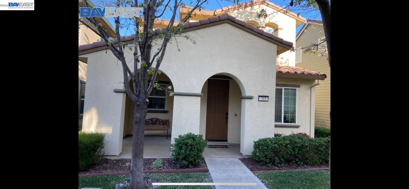 Detail Gallery Image 1 of 33 For 703 N Claret Ln, Mountain House,  CA 95391 - 3 Beds | 2/1 Baths