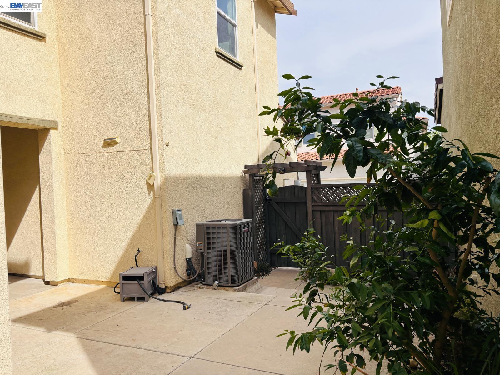 Detail Gallery Image 27 of 46 For 703 N Claret Ln, Mountain House,  CA 95391 - 3 Beds | 2/1 Baths