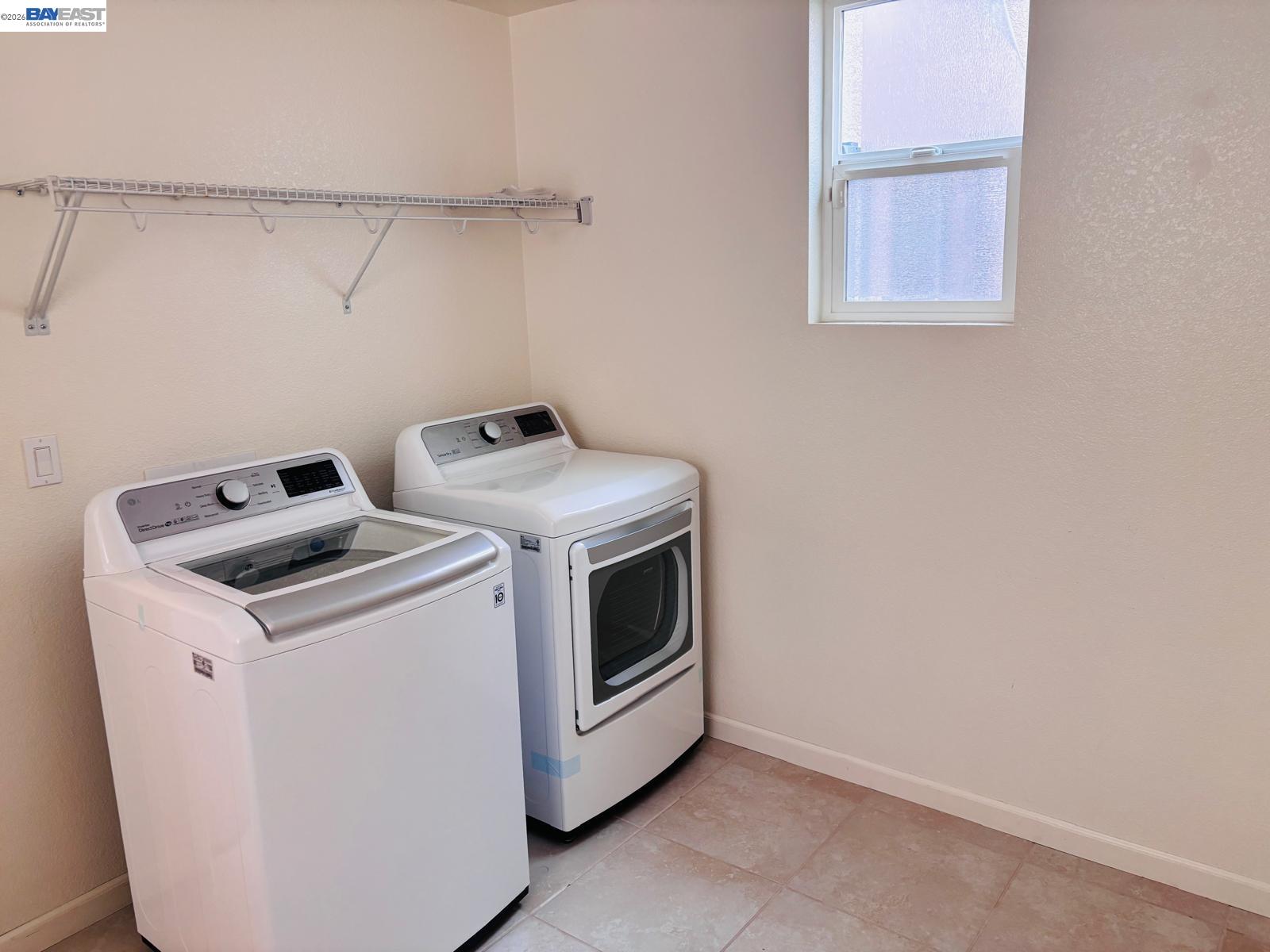 Detail Gallery Image 35 of 46 For 703 N Claret Ln, Mountain House,  CA 95391 - 3 Beds | 2/1 Baths