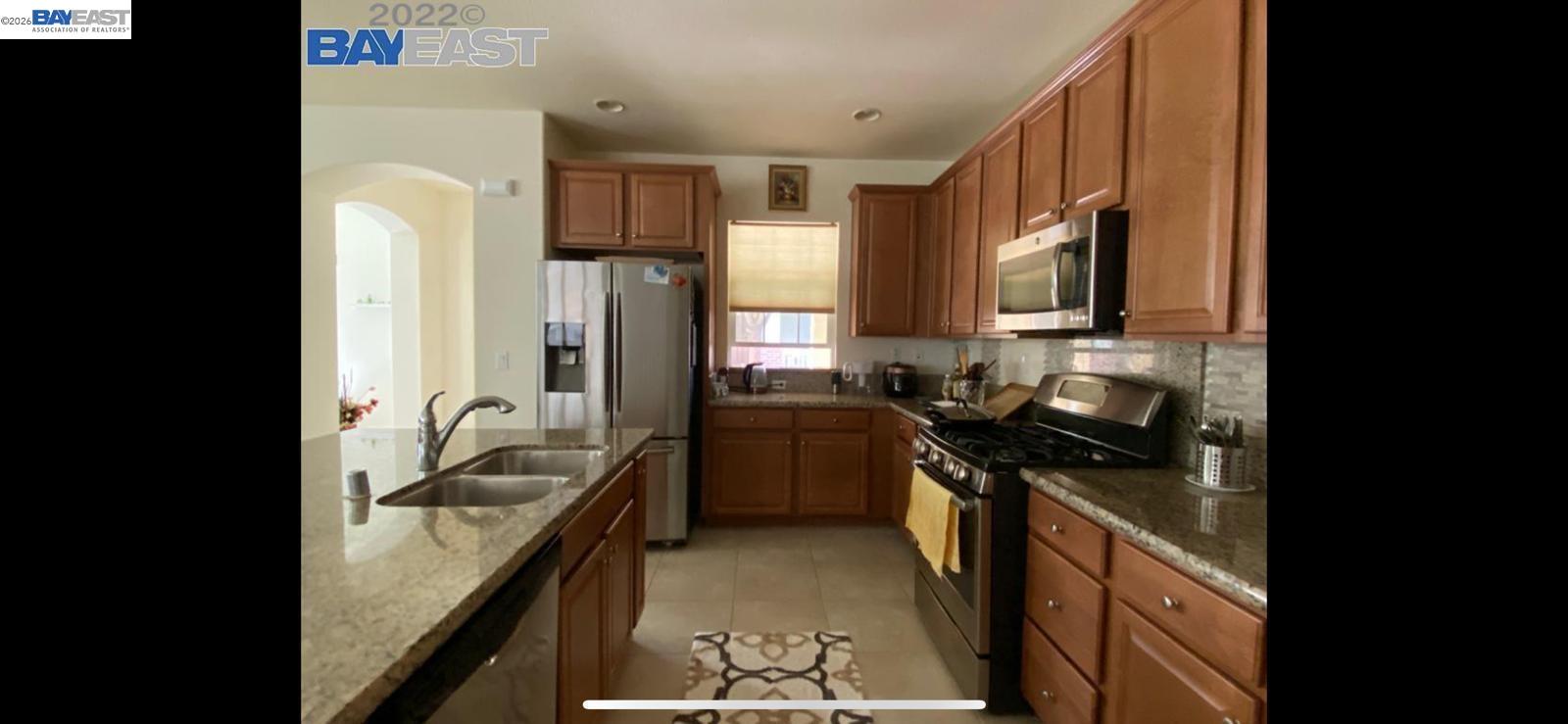 Detail Gallery Image 7 of 33 For 703 N Claret Ln, Mountain House,  CA 95391 - 3 Beds | 2/1 Baths