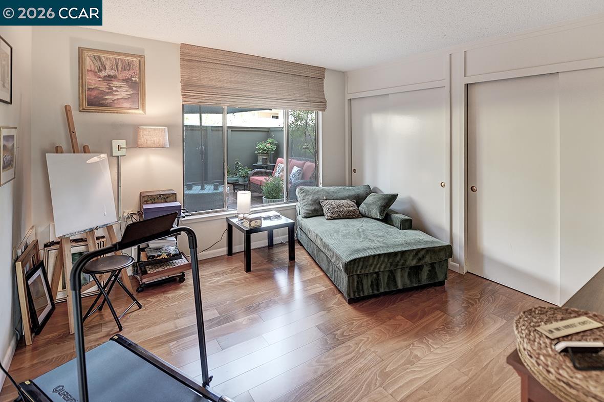 Detail Gallery Image 16 of 51 For 2001 Oakmont Way #6,  Walnut Creek,  CA 94595 - 2 Beds | 1 Baths