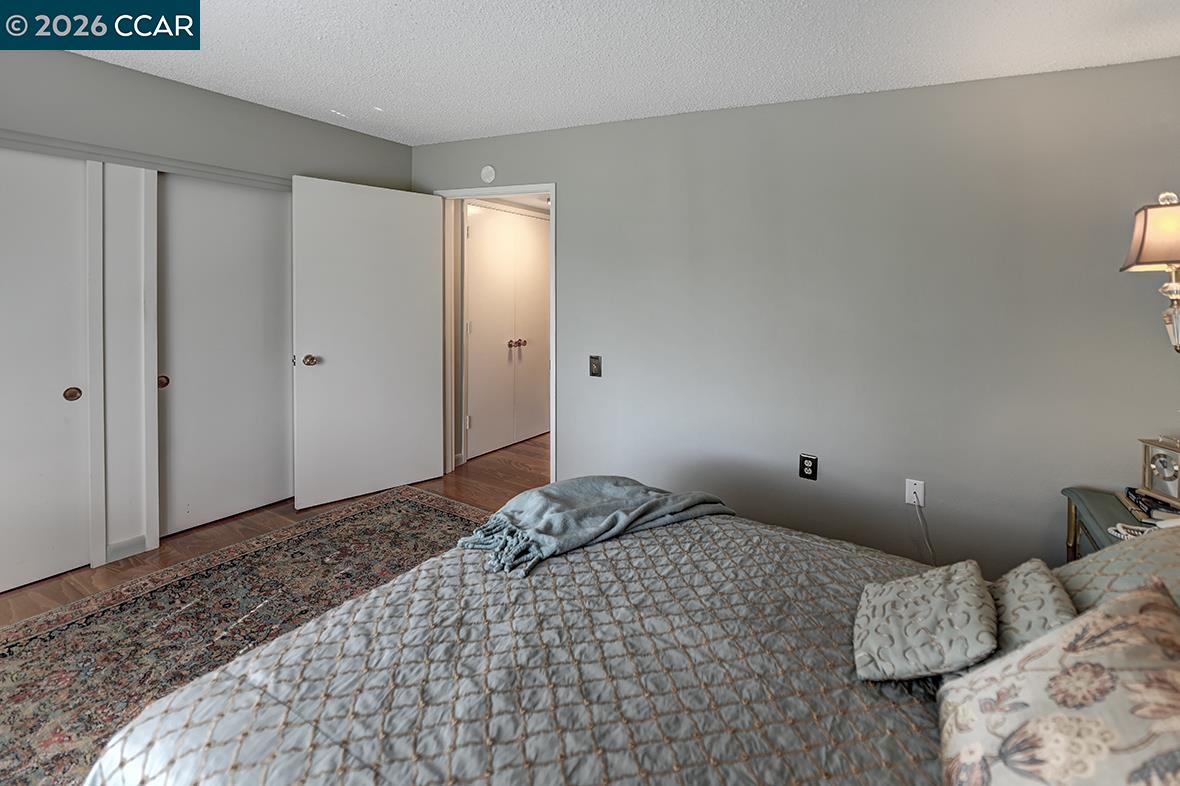 Detail Gallery Image 25 of 51 For 2001 Oakmont Way #6,  Walnut Creek,  CA 94595 - 2 Beds | 1 Baths