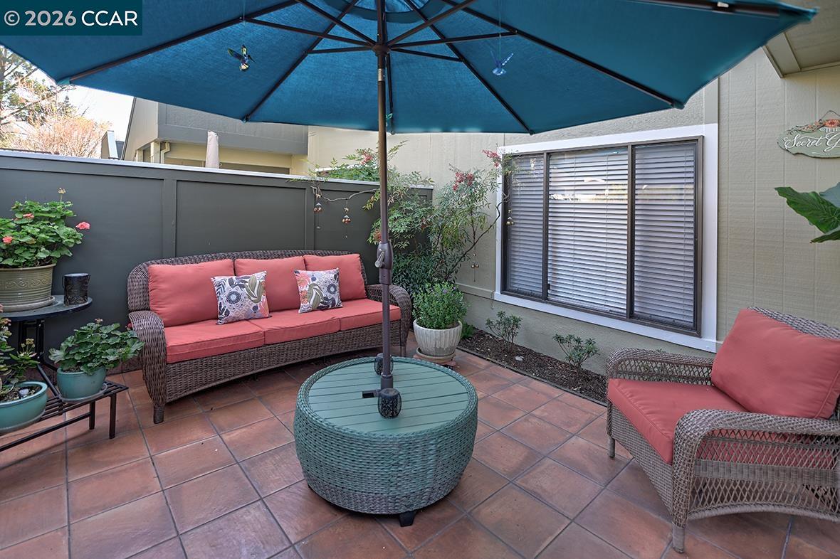 Detail Gallery Image 31 of 51 For 2001 Oakmont Way #6,  Walnut Creek,  CA 94595 - 2 Beds | 1 Baths