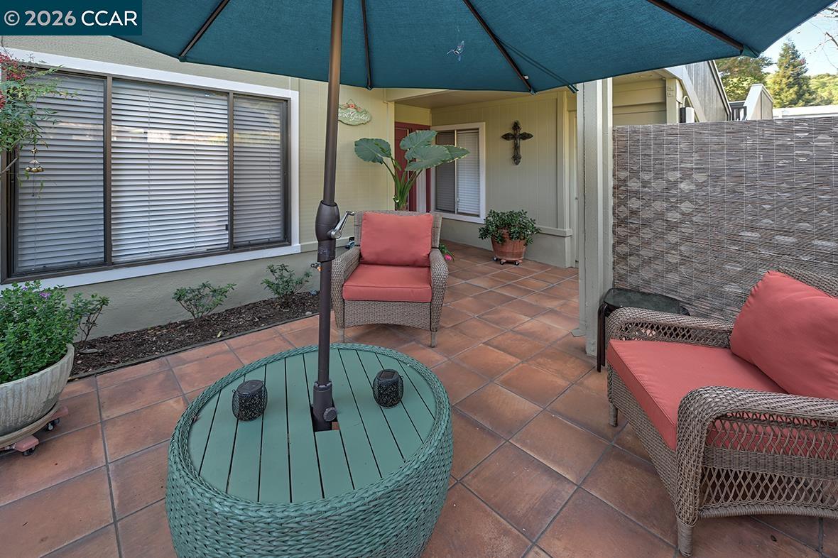 Detail Gallery Image 32 of 51 For 2001 Oakmont Way #6,  Walnut Creek,  CA 94595 - 2 Beds | 1 Baths