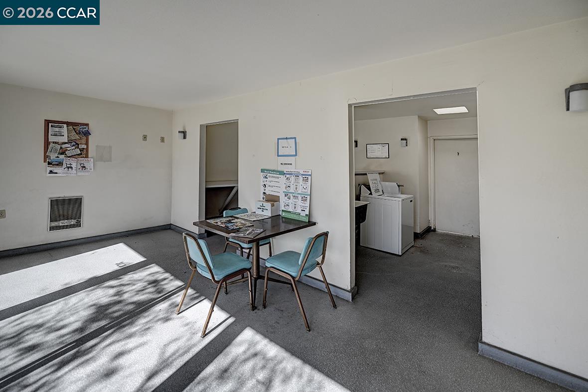 Detail Gallery Image 37 of 51 For 2001 Oakmont Way #6,  Walnut Creek,  CA 94595 - 2 Beds | 1 Baths