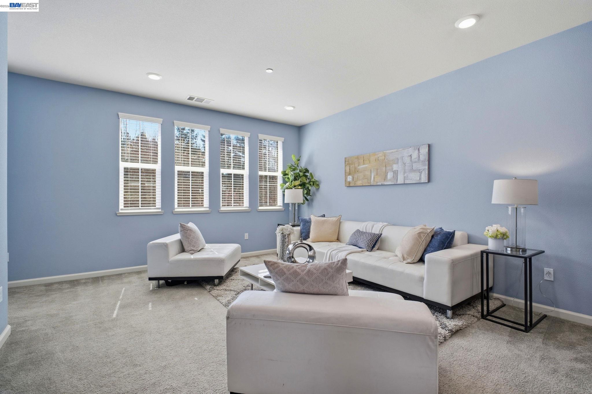 Photo #8: 41127443 Listing: Photo #8