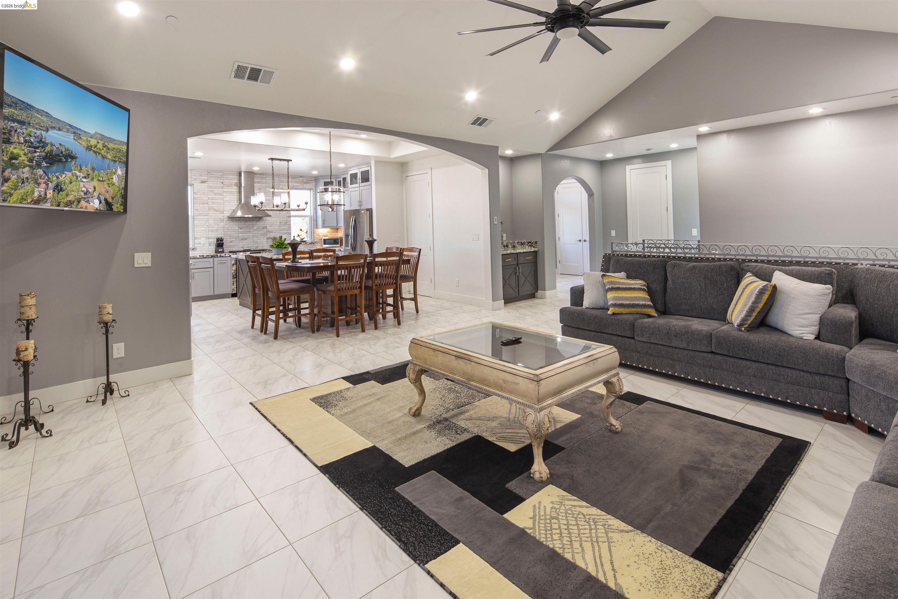 Detail Gallery Image 28 of 53 For 4626 Little John Rd, Copperopolis,  CA 95228 - 4 Beds | 2/1 Baths