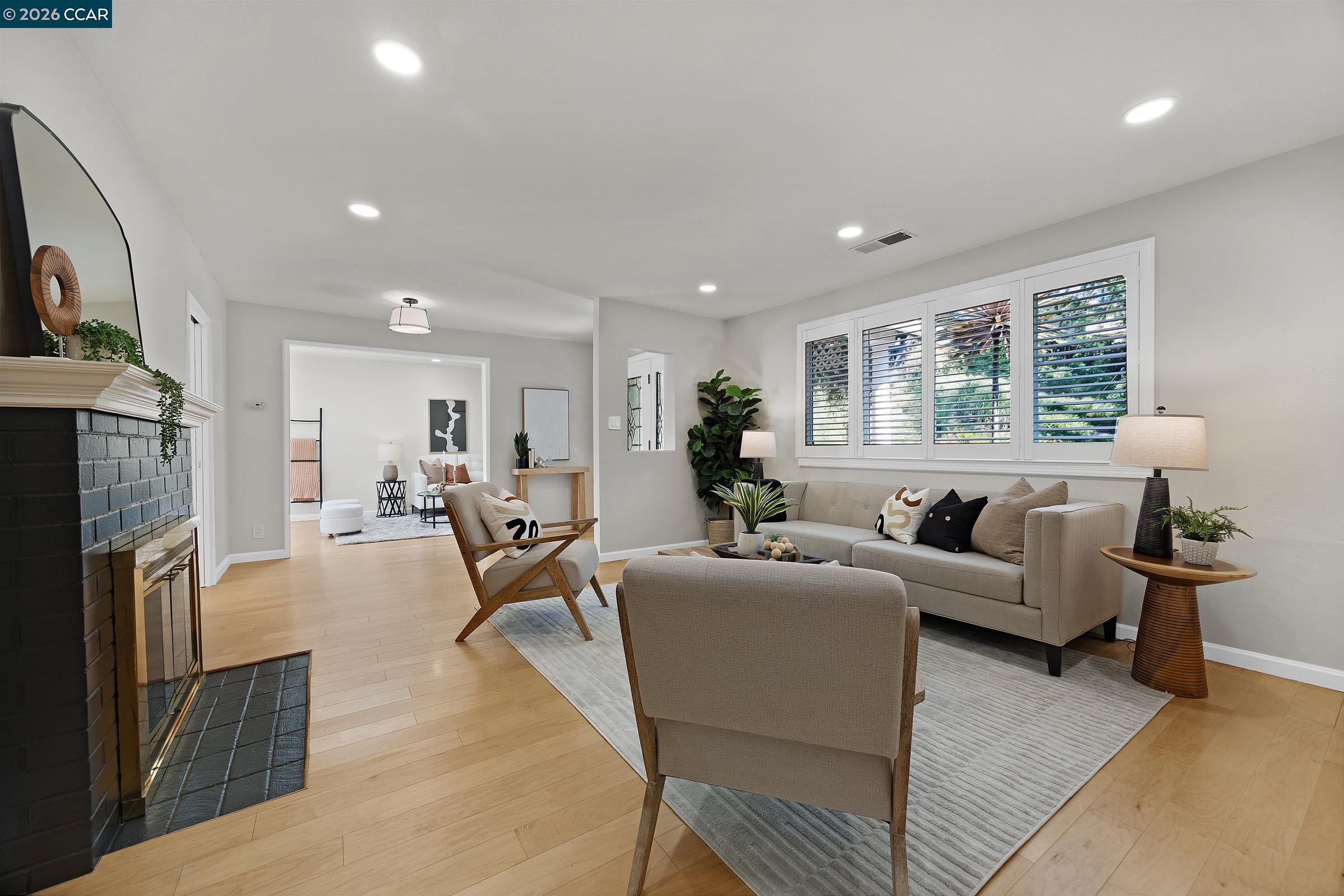 Detail Gallery Image 21 of 32 For 165 Vista Del Diablo, Danville,  CA 94526 - 4 Beds | 2 Baths