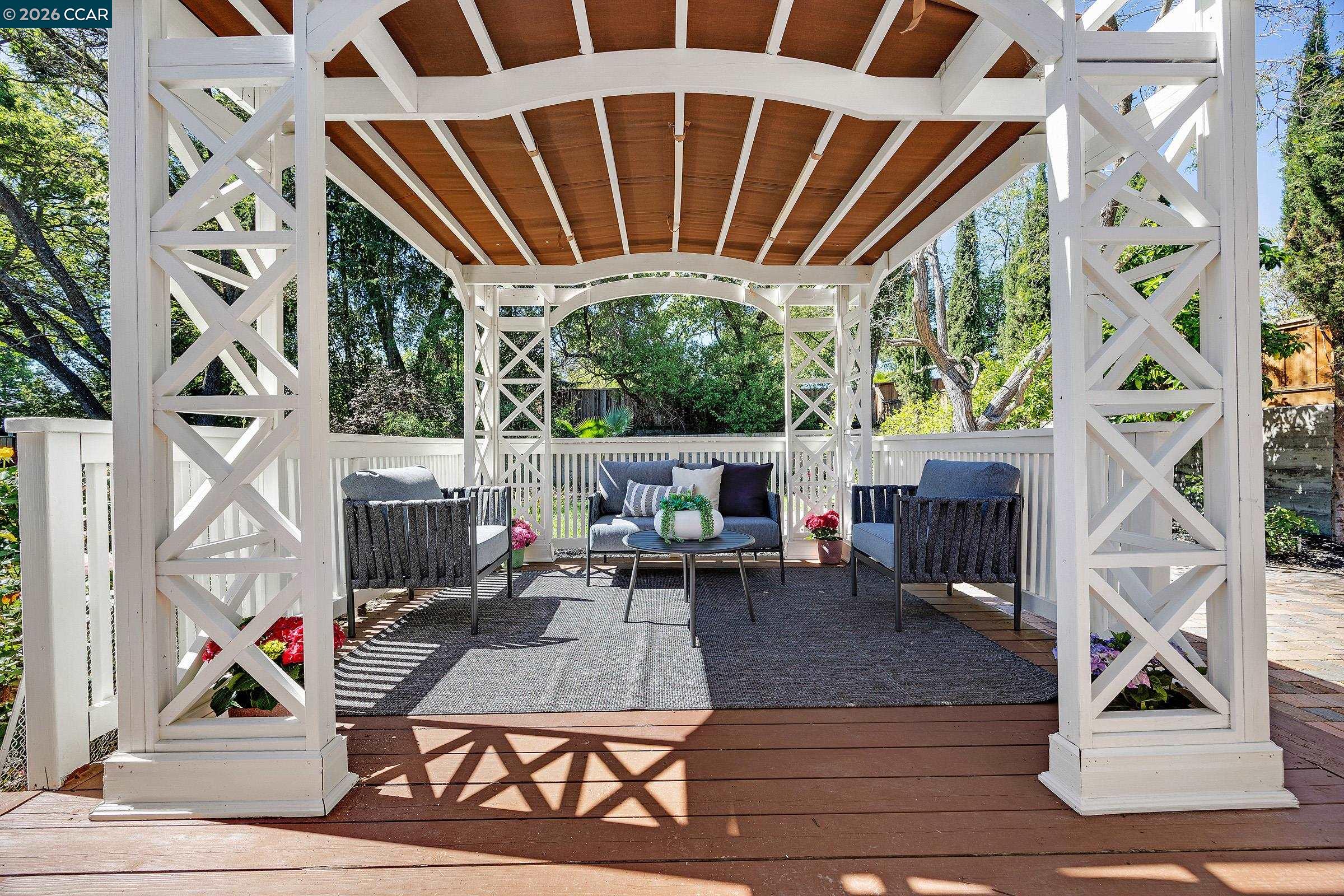 Detail Gallery Image 24 of 32 For 165 Vista Del Diablo, Danville,  CA 94526 - 4 Beds | 2 Baths