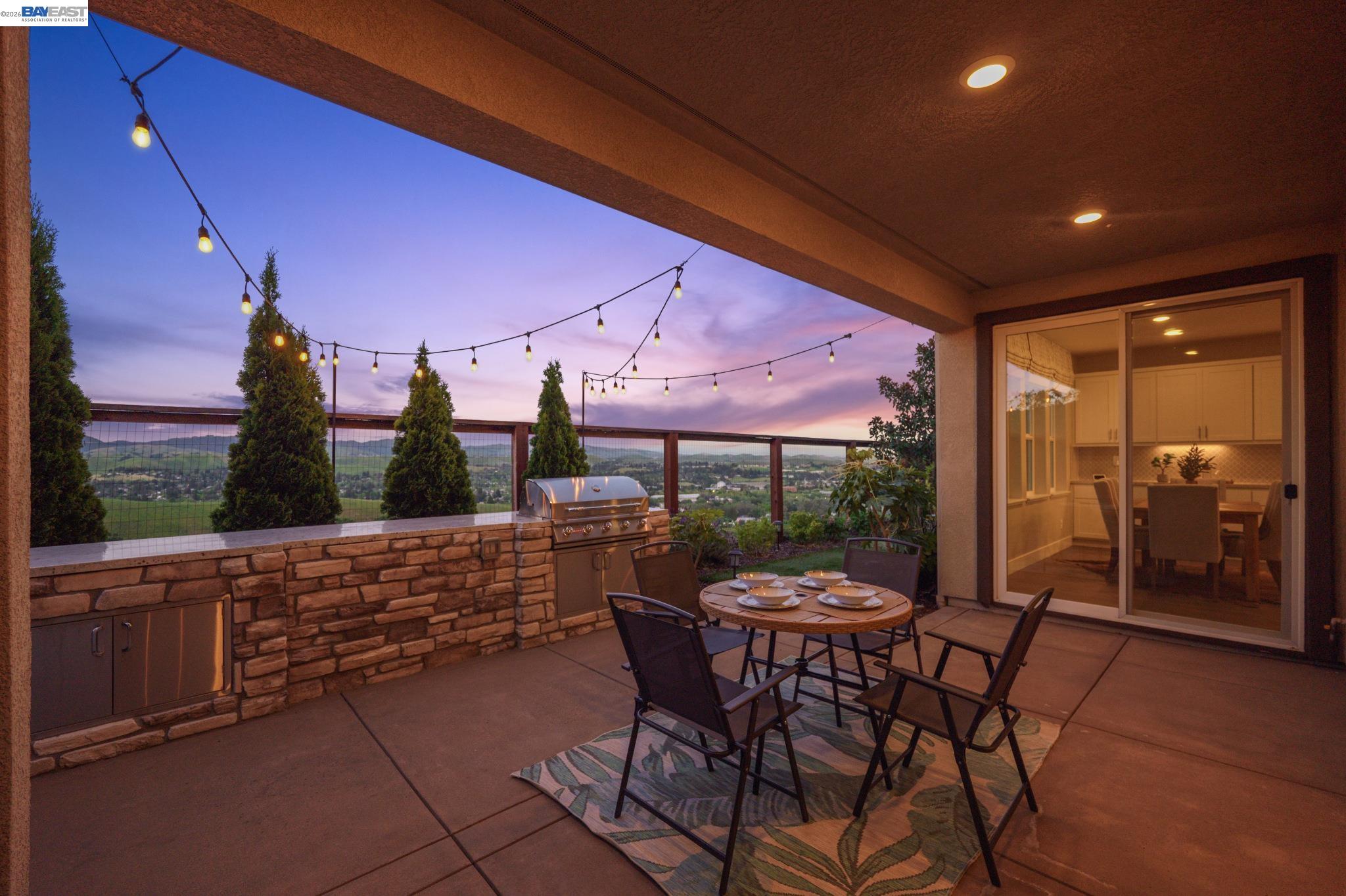 Detail Gallery Image 18 of 48 For 878 via Palermo, San Ramon,  CA 94583 - 4 Beds | 3 Baths