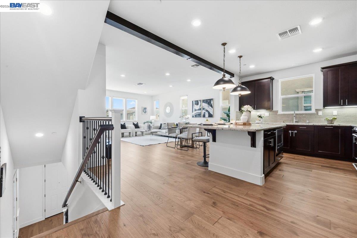 Detail Gallery Image 14 of 54 For 4036 Bothrin St, Dublin,  CA 94568 - 4 Beds | 4 Baths