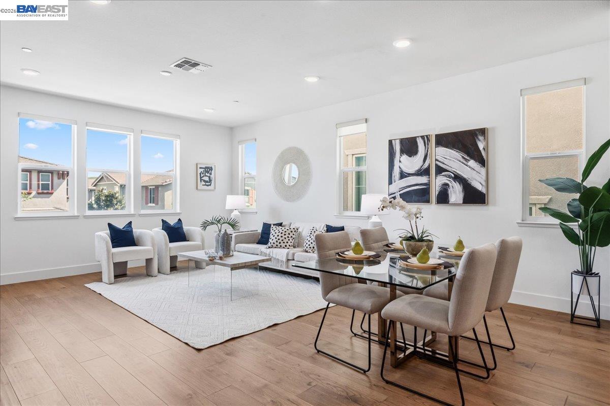 Detail Gallery Image 20 of 54 For 4036 Bothrin St, Dublin,  CA 94568 - 4 Beds | 4 Baths