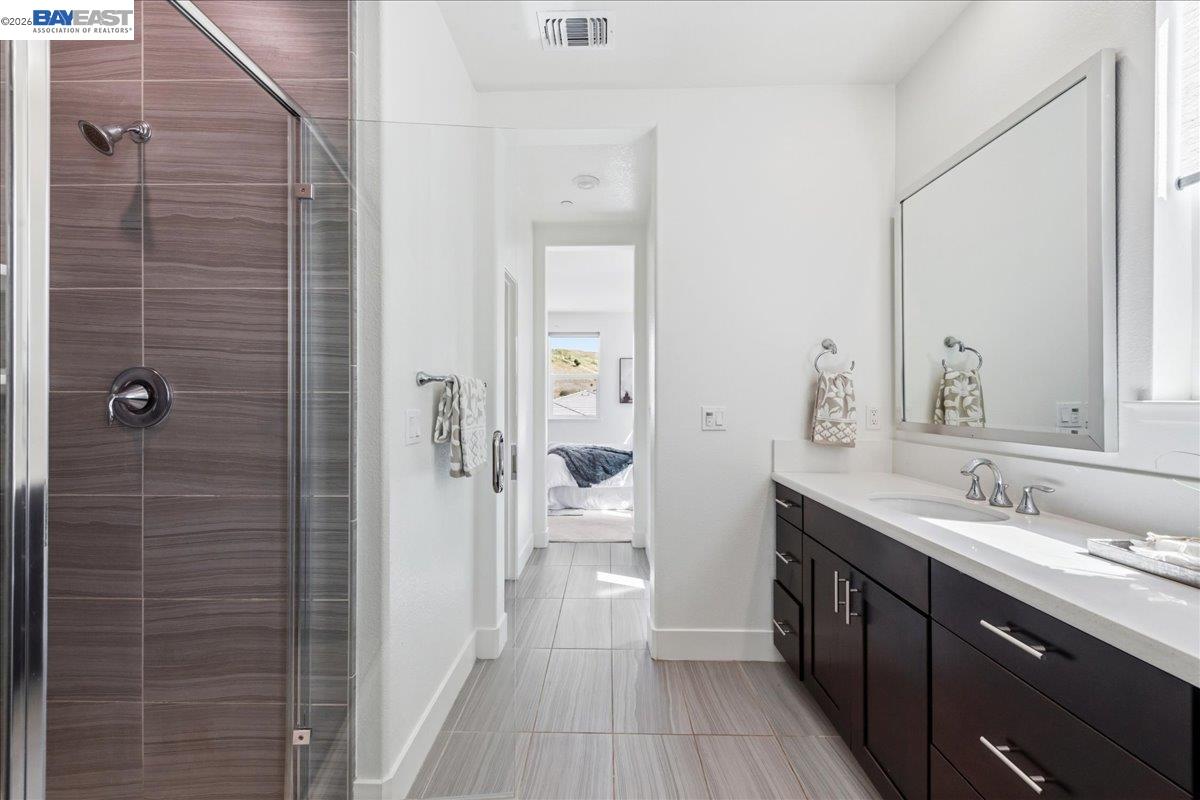 Detail Gallery Image 33 of 54 For 4036 Bothrin St, Dublin,  CA 94568 - 4 Beds | 4 Baths