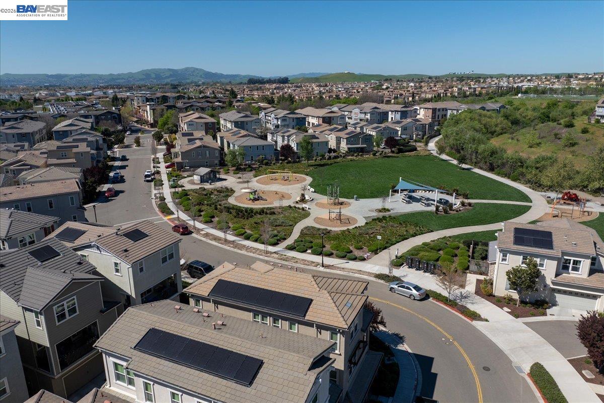 Detail Gallery Image 42 of 54 For 4036 Bothrin St, Dublin,  CA 94568 - 4 Beds | 4 Baths