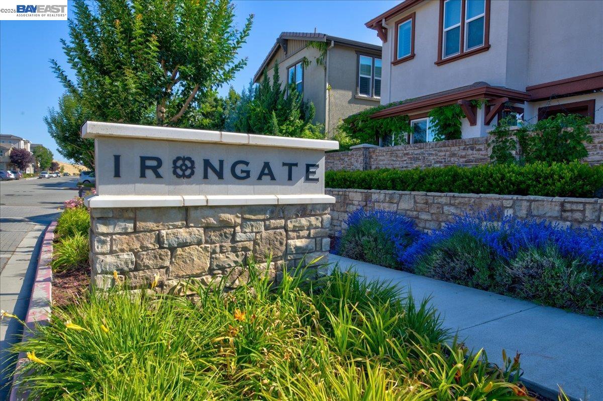 Detail Gallery Image 49 of 54 For 4036 Bothrin St, Dublin,  CA 94568 - 4 Beds | 4 Baths