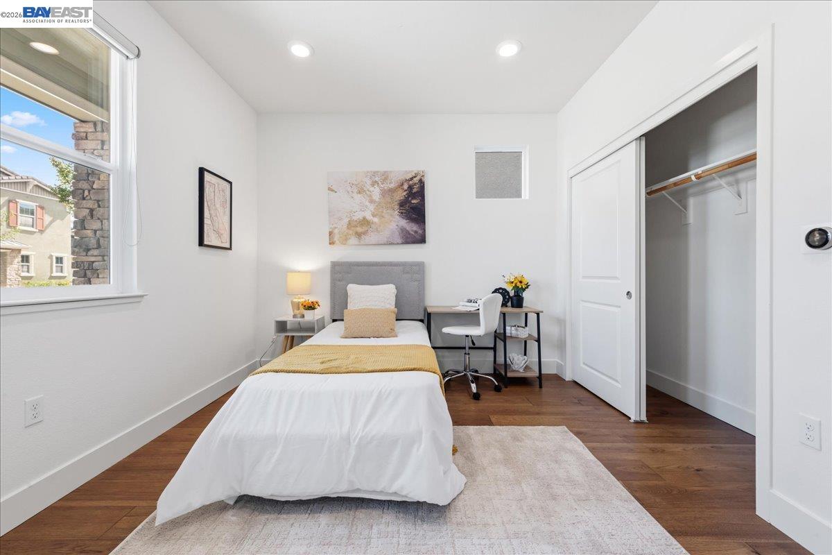 Detail Gallery Image 9 of 54 For 4036 Bothrin St, Dublin,  CA 94568 - 4 Beds | 4 Baths