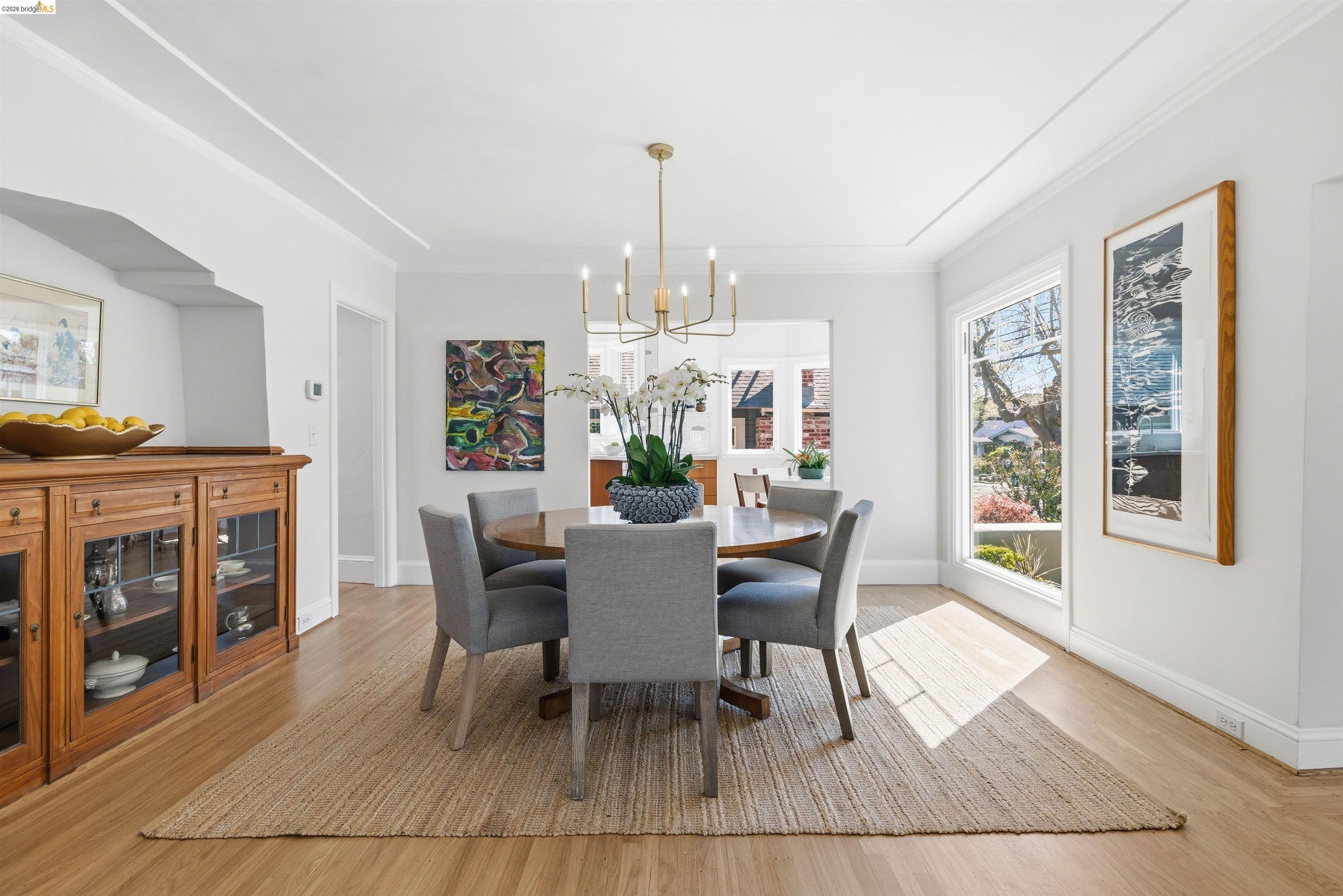 Detail Gallery Image 16 of 60 For 3235 Central Ave, Alameda,  CA 94501 - 3 Beds | 2 Baths