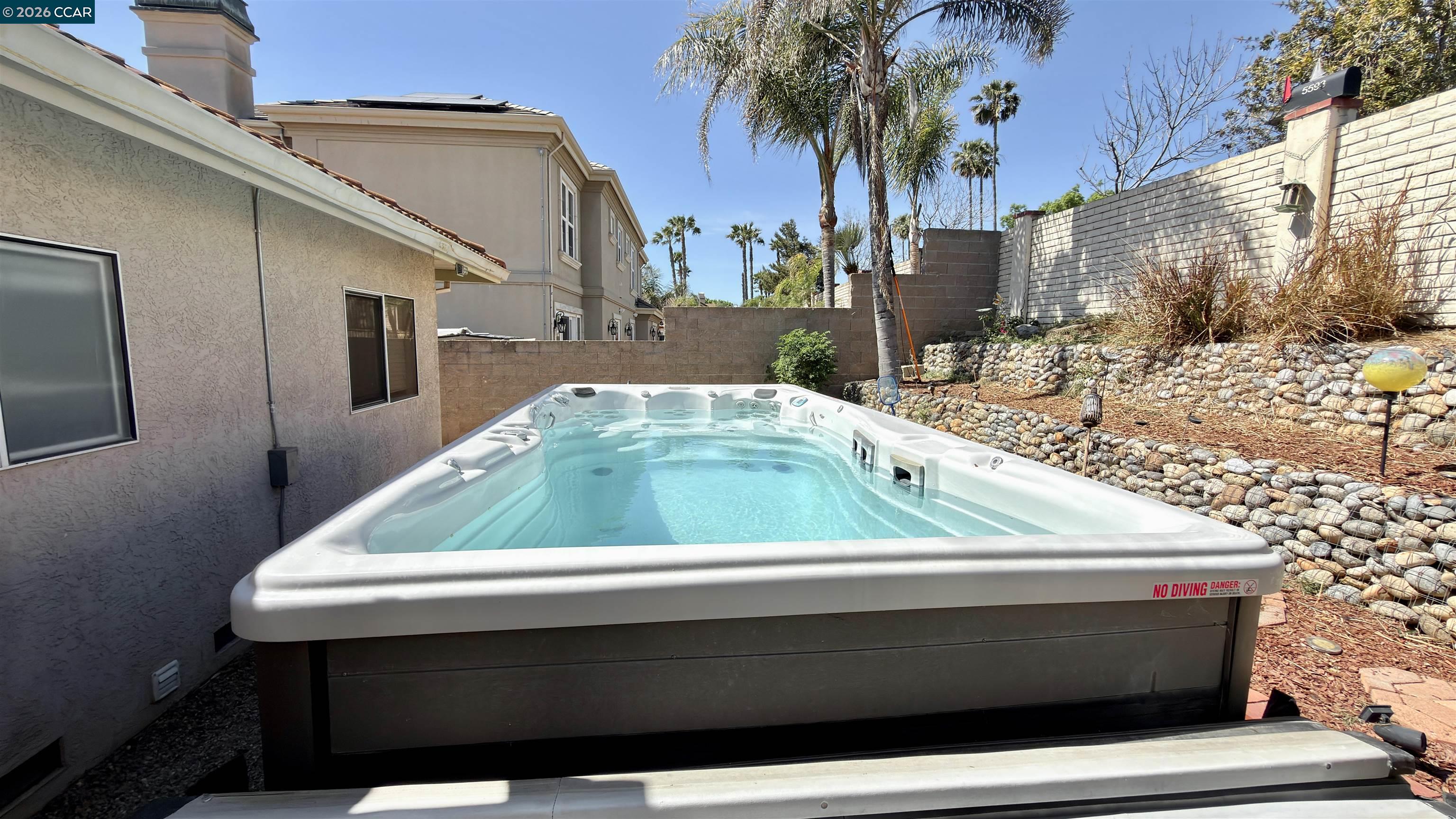 Detail Gallery Image 34 of 46 For 5593 Edgeview Dr, Discovery Bay,  CA 94505 - 3 Beds | 2/1 Baths