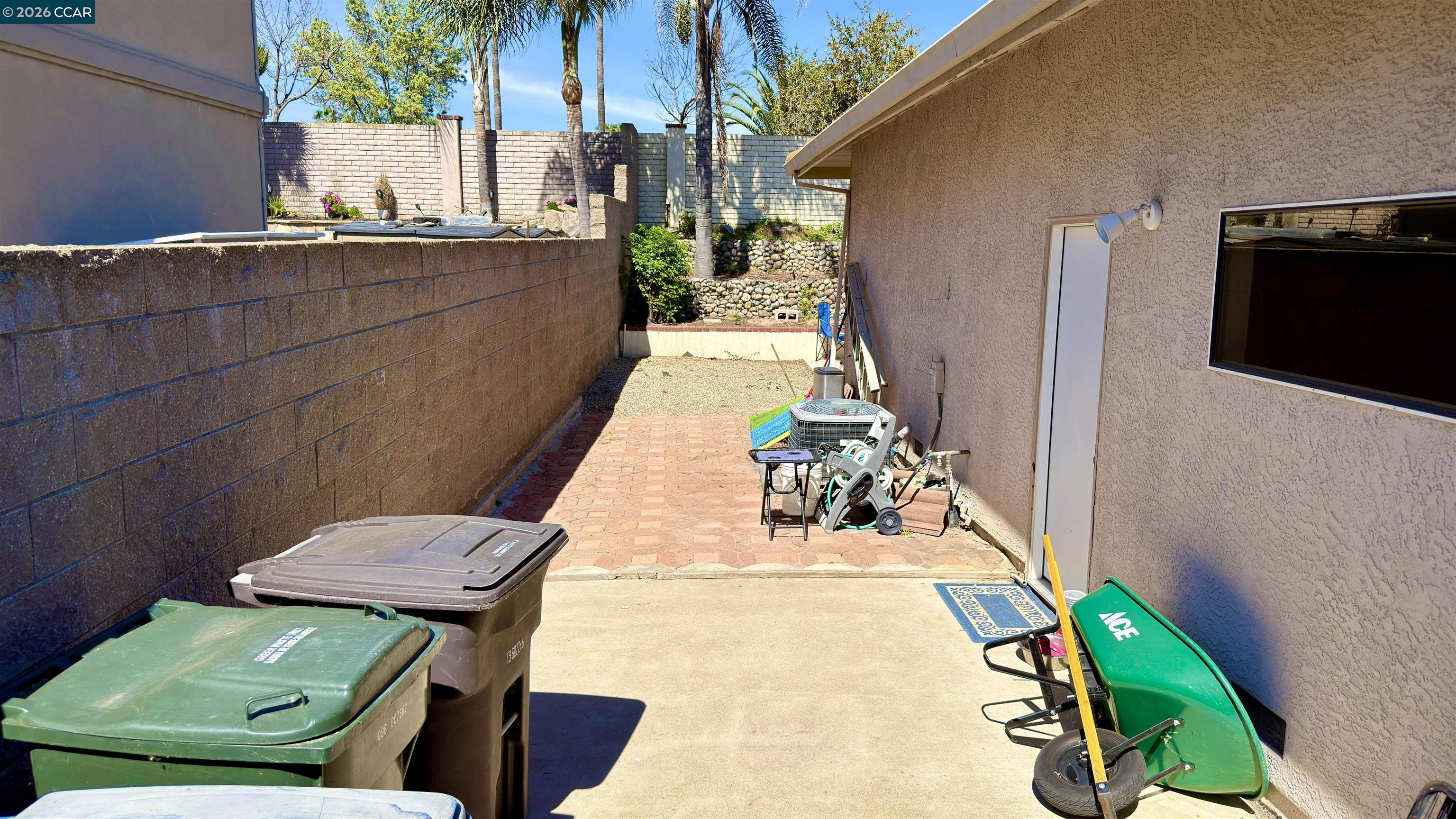 Detail Gallery Image 37 of 46 For 5593 Edgeview Dr, Discovery Bay,  CA 94505 - 3 Beds | 2/1 Baths